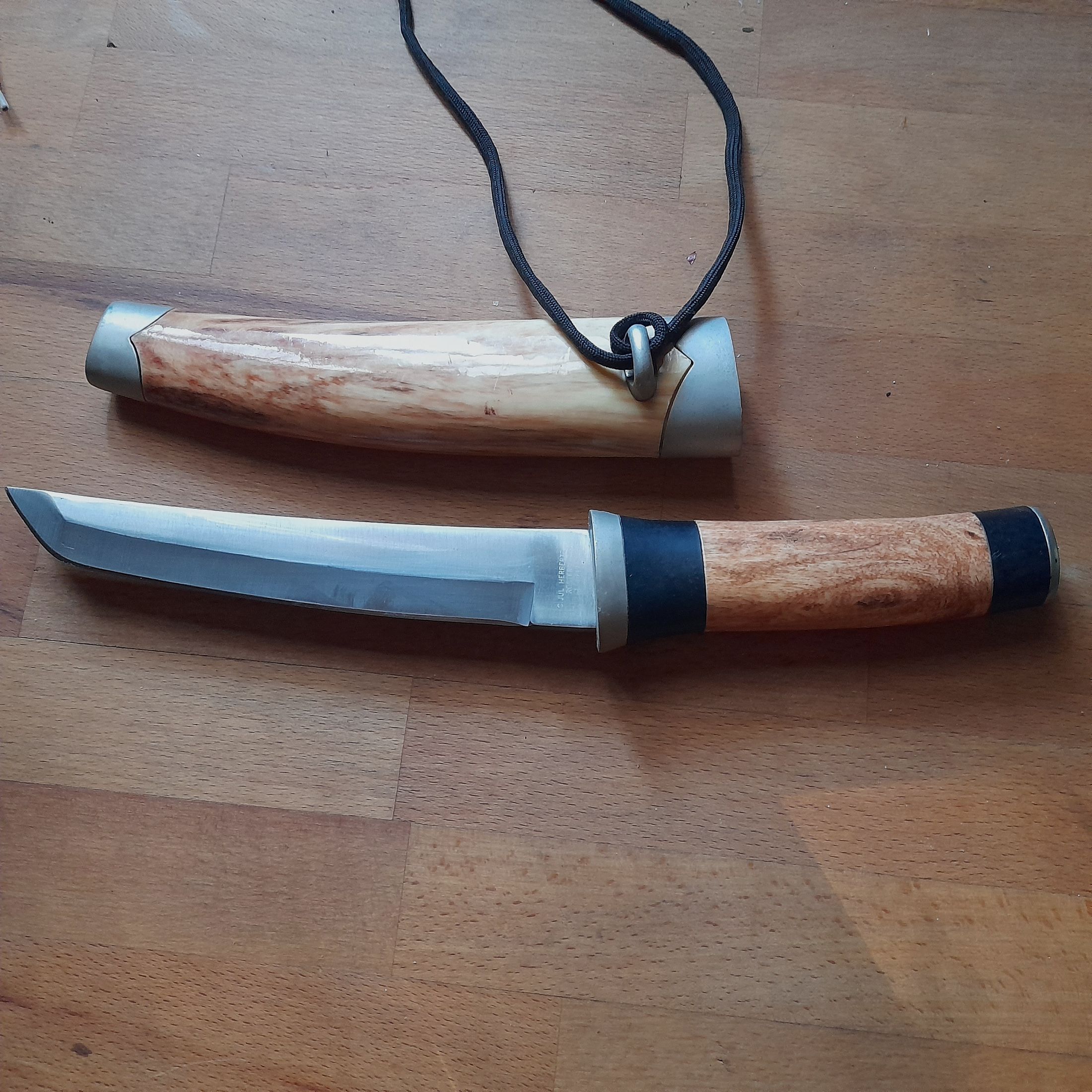 Messer von C.JUL Herberts Nr. 115417 Rostfrei mit Holzscheide