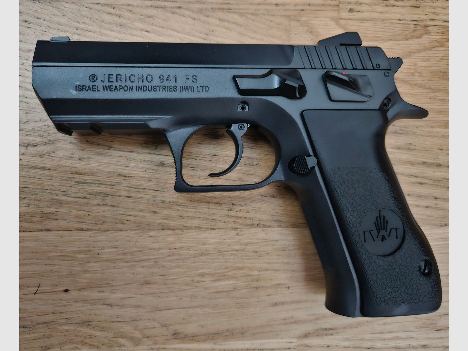 IWI Jericho 941 FS