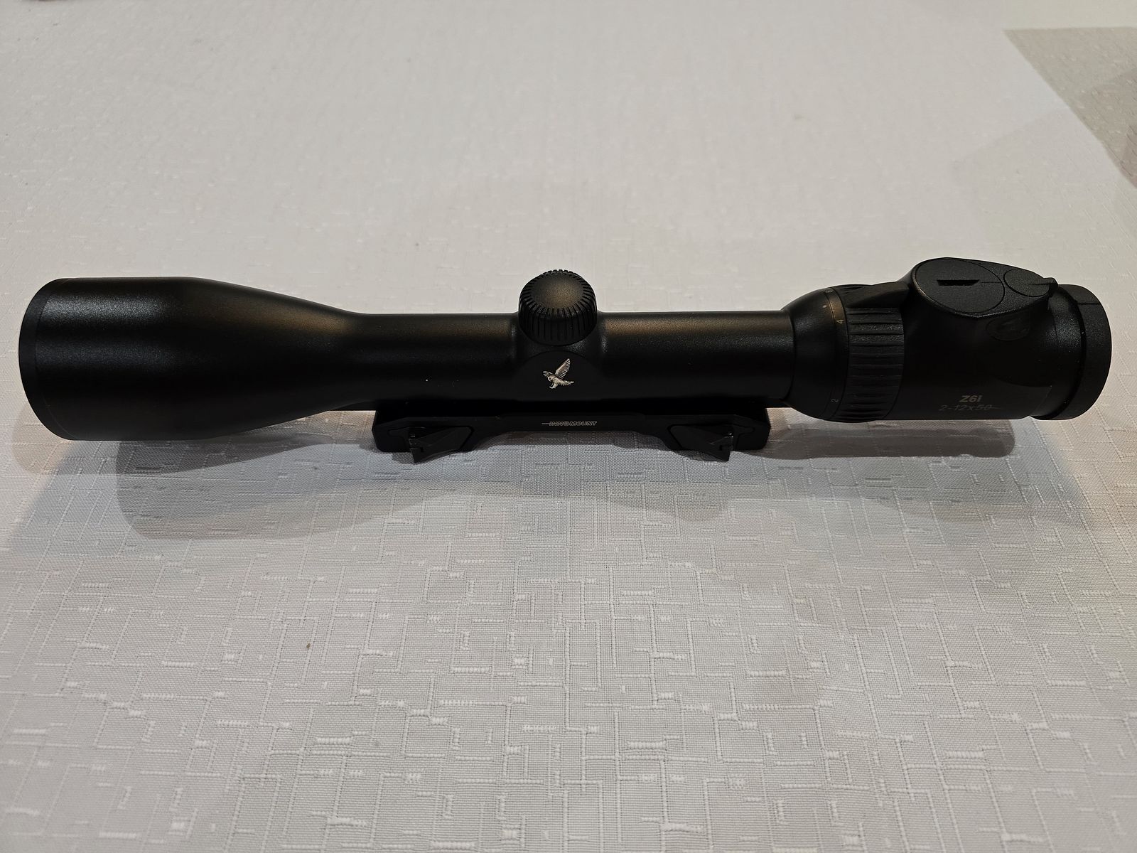 Swarovski Optik 2-12x50 Z6i mit Schiene SR auf Innomount QD Brückenmontage für Picatinnyschiene und Basen aus Stahl für Sauer 100/101 oder Rem.700.