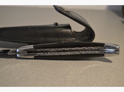 Laguiole en Aubrac ORIGINAL coltello tascabile con fodero