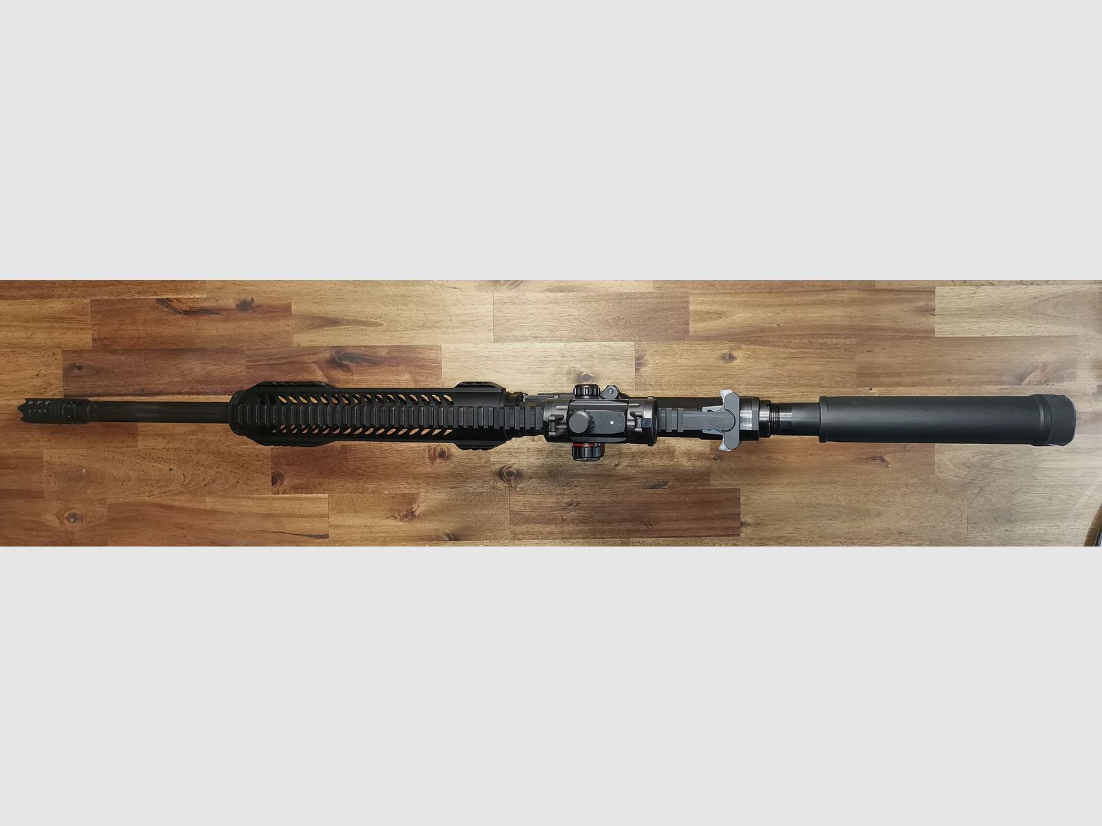 UTAS XTR-12 + 8 Magazin