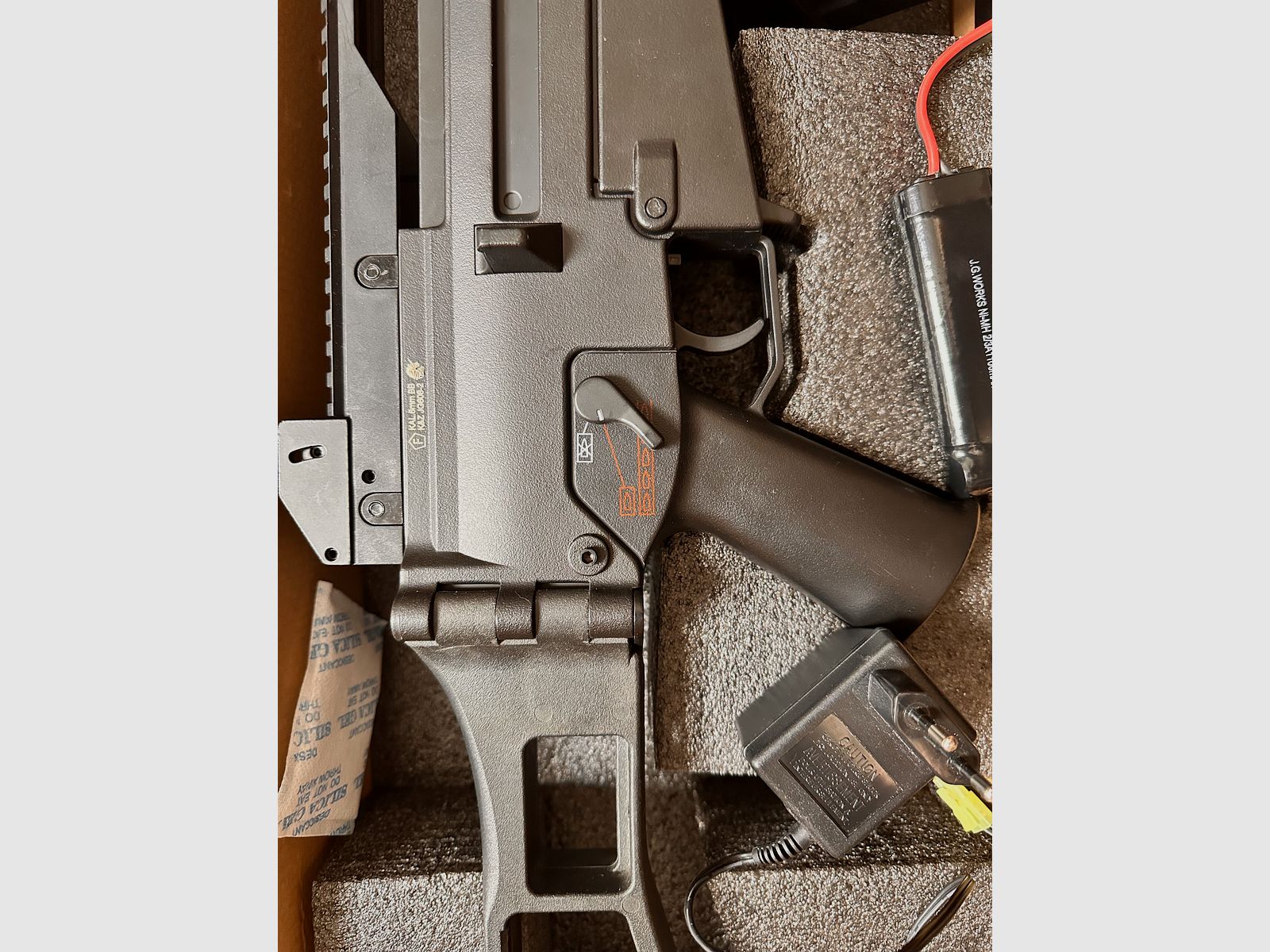 Airsoft G36  S-AEG mit Akku und Ladegerät 