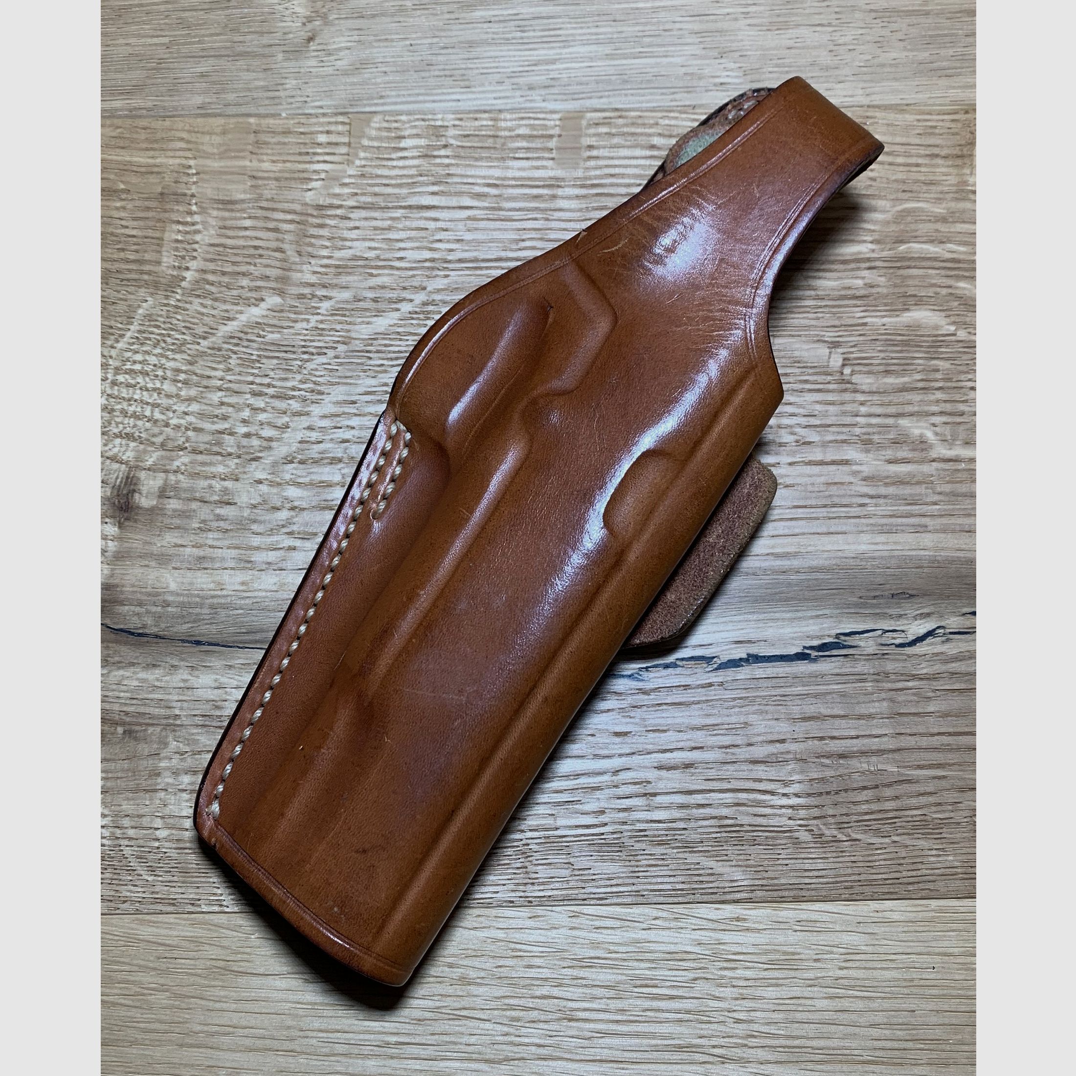 Bianchi # 19 Lederholster .45 Auto passend für das Mod. 1911, OHNE Pistole