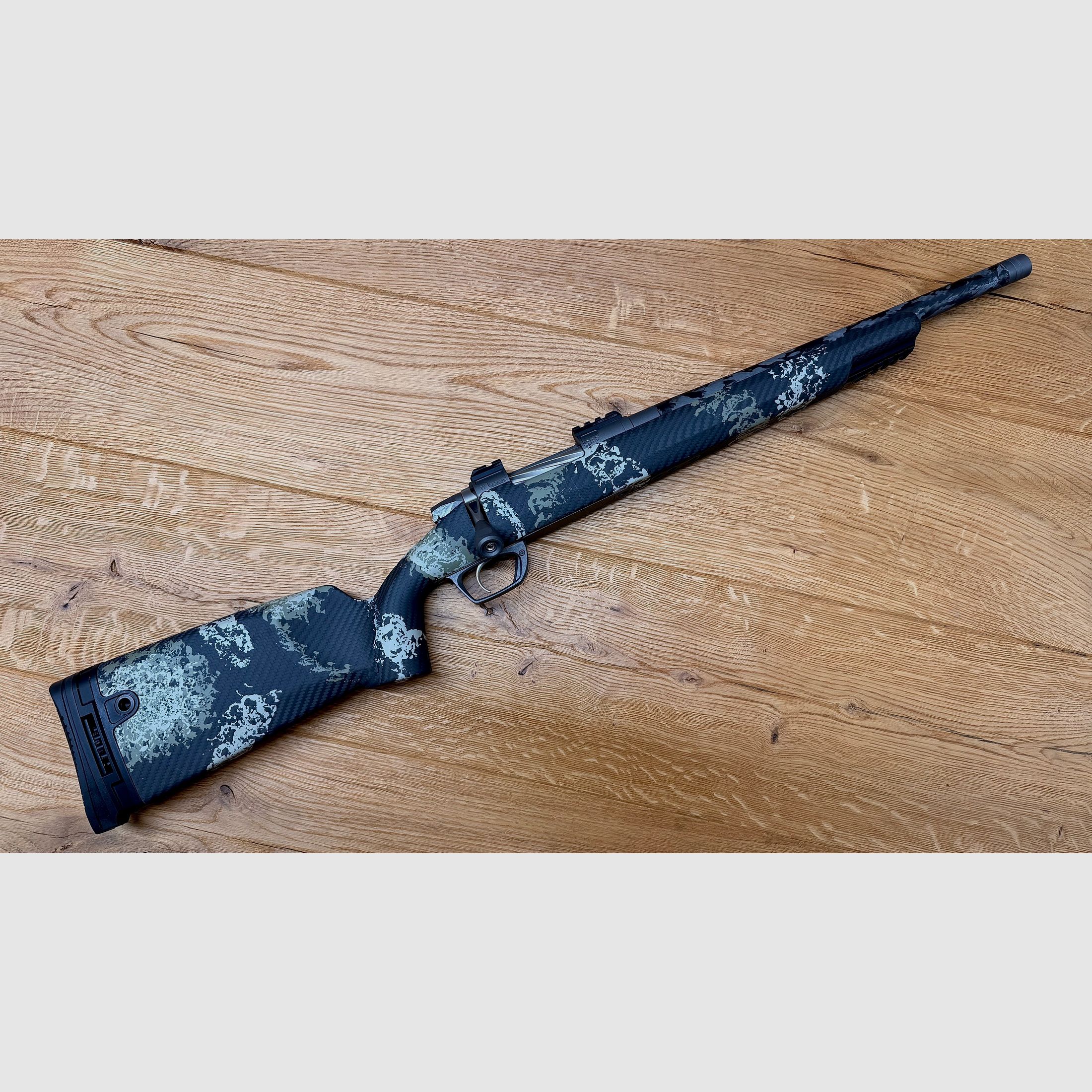 Gunwerks Magnus / 6,5mm PRC / LL 16" / mit Titan-System / 5/8x24UNEF / Halo Green Carbon