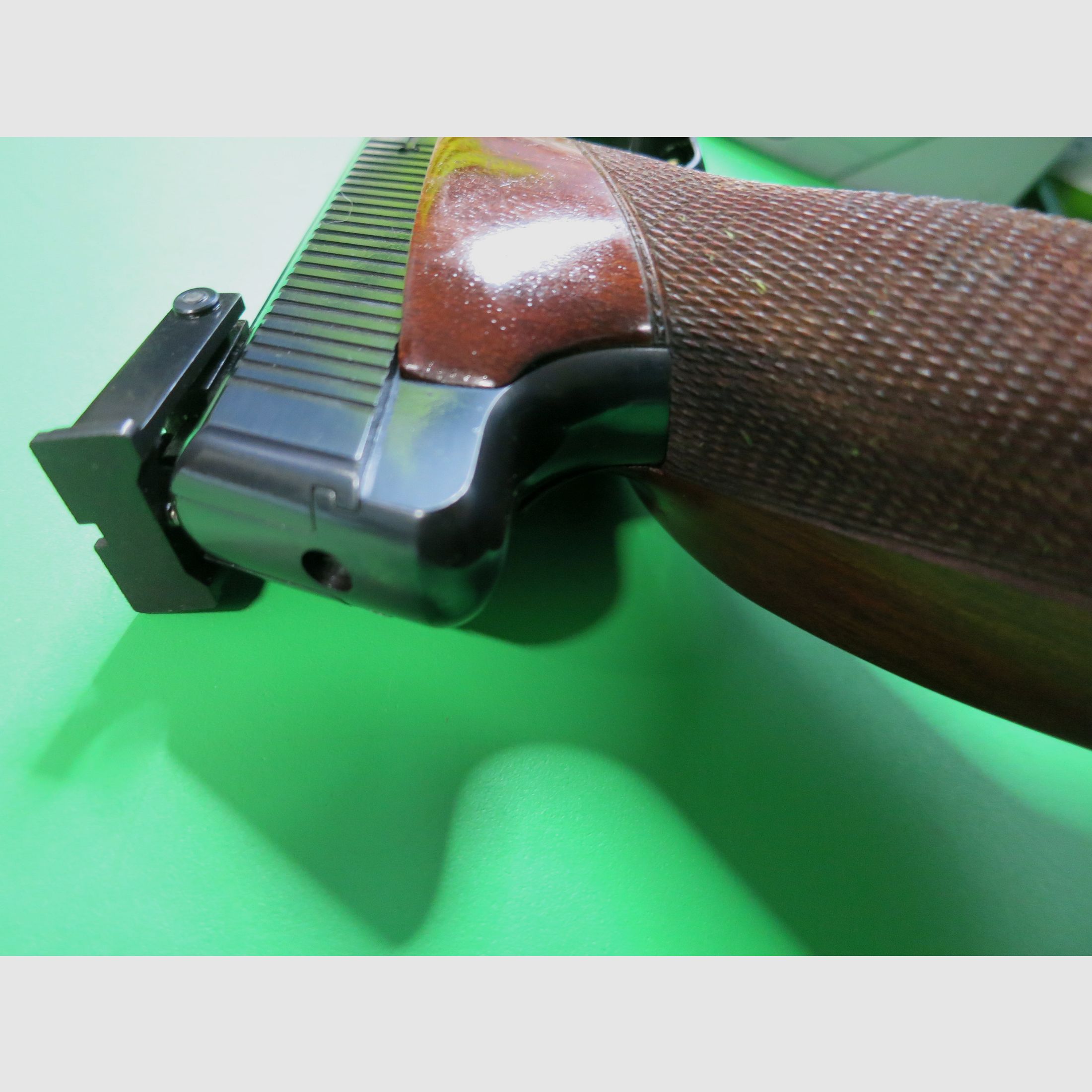 FN Herstal Browning KK Zelfladende Pistool 150, .22lfB Sportpistool     #63