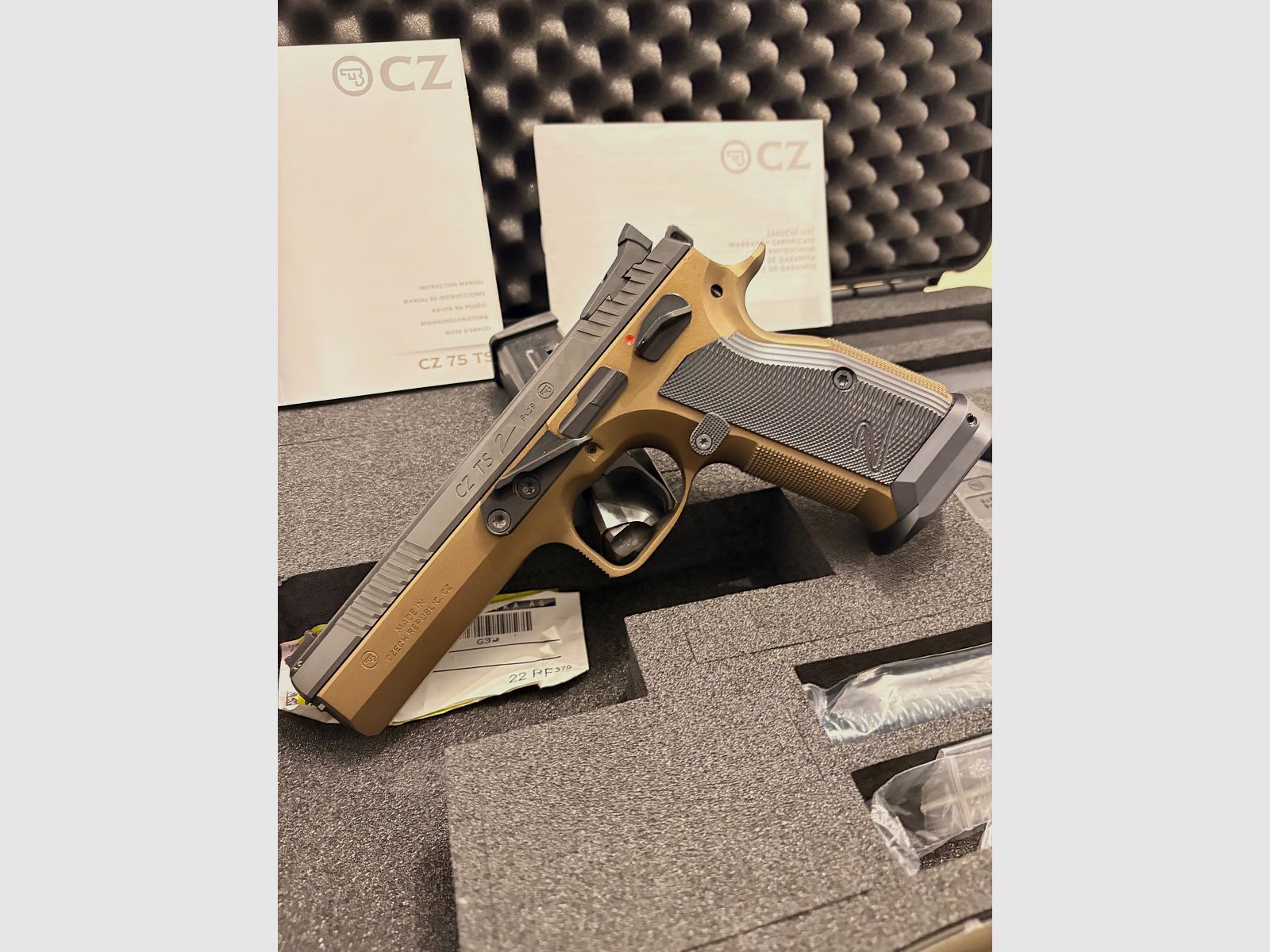 CZ TS 2 Bronze - Beamtenwaffe 
