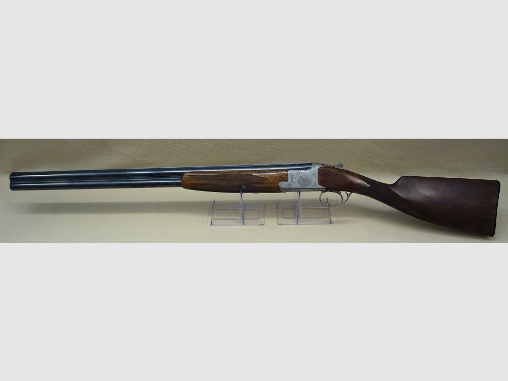 FN B 25