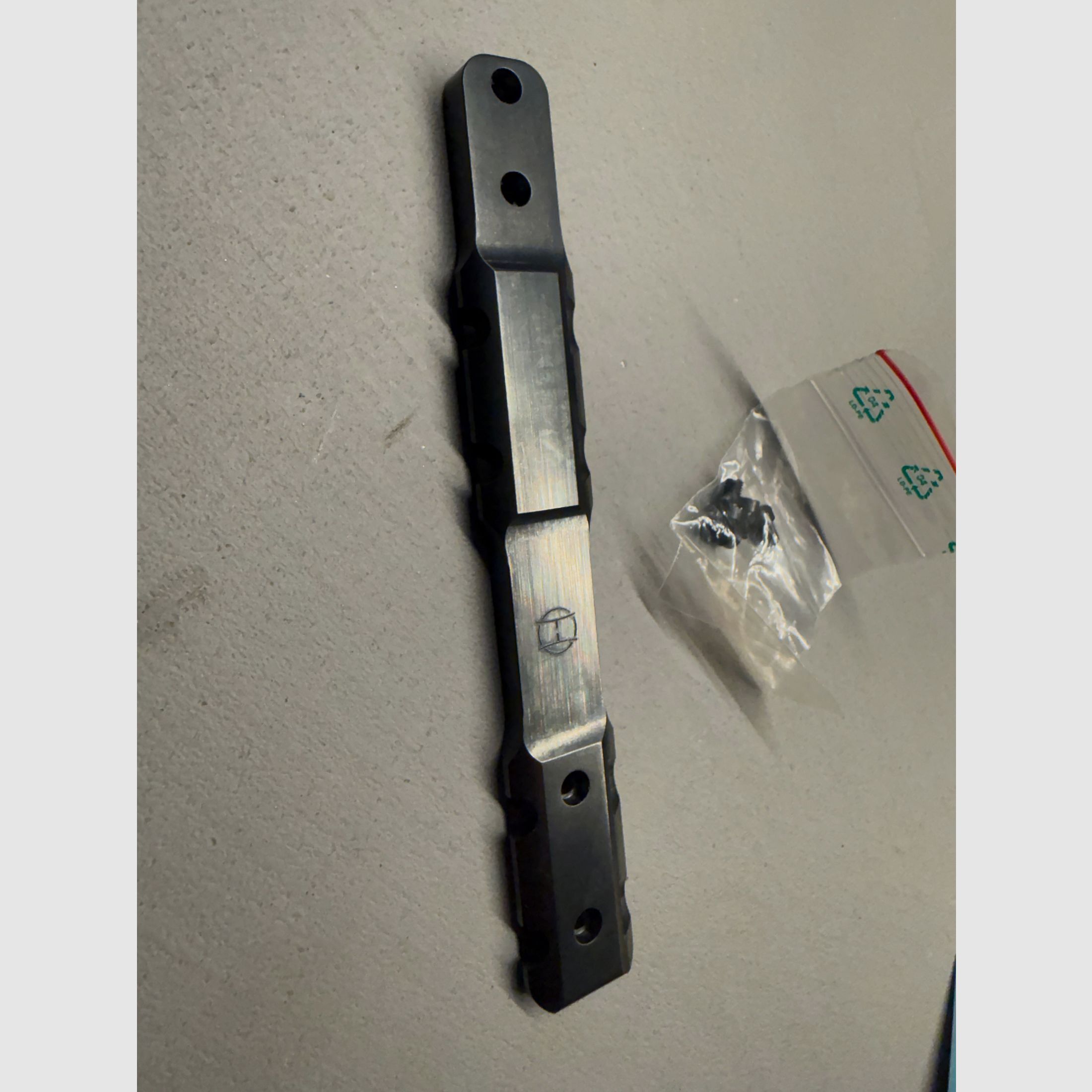 Henneberger HMS Blaser / Swift Remington 700 Action Courte