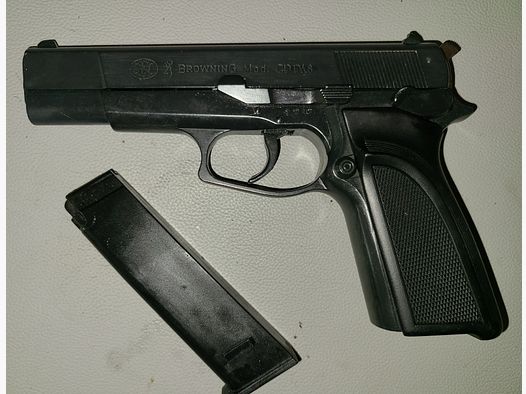 UMAREX BROWNING GPDA8 / ohne Zubehör/ cal. 8mm / PTB 389/2  SCHRECKSCHUSS GAS PISTOLE SILVESTER SELBSTVERTEIDIGUNG GEBRAUCHT 