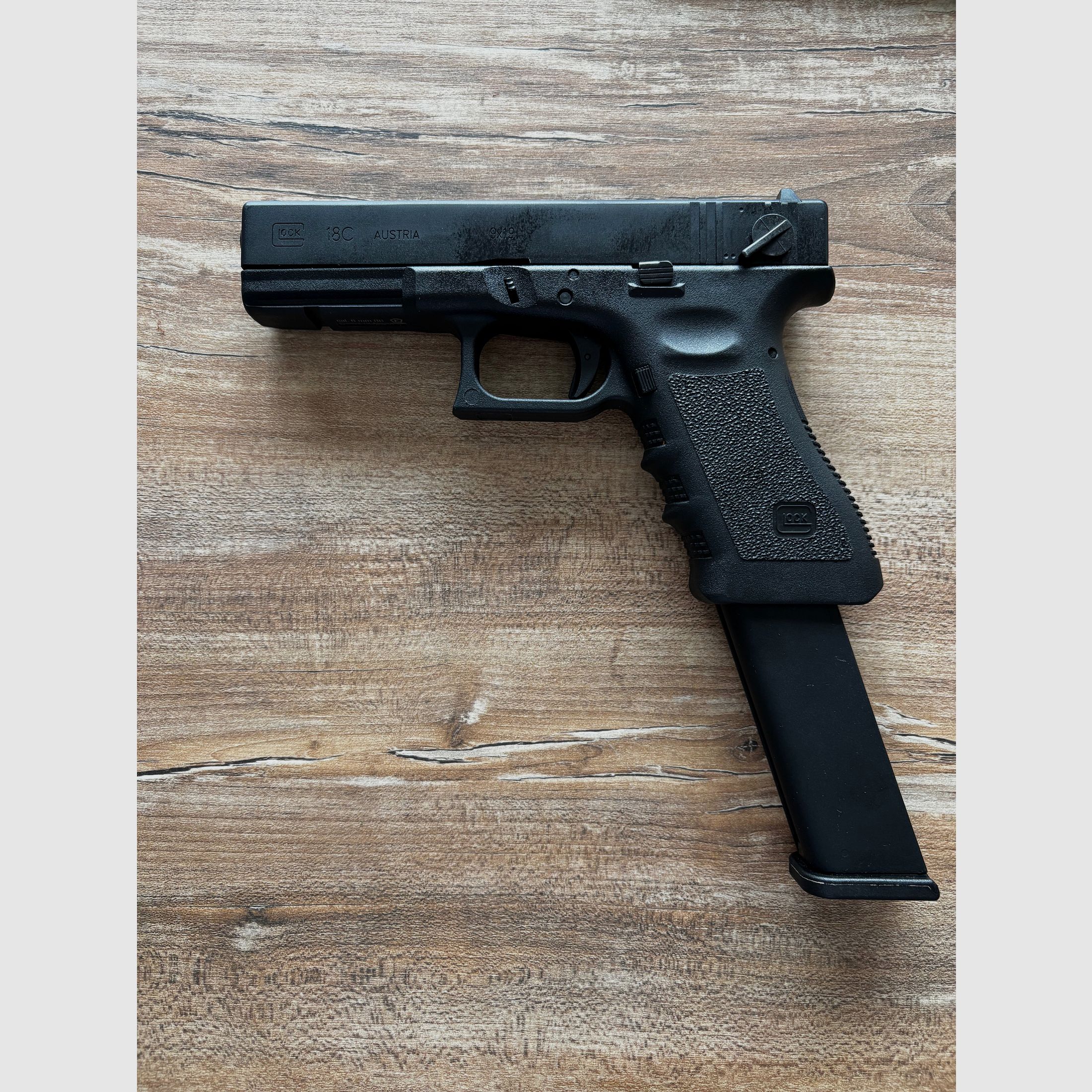 original licensed Glock 18c 6mm BB Airsoft (1 Joule) submachine gun Full-Auto Blow Back