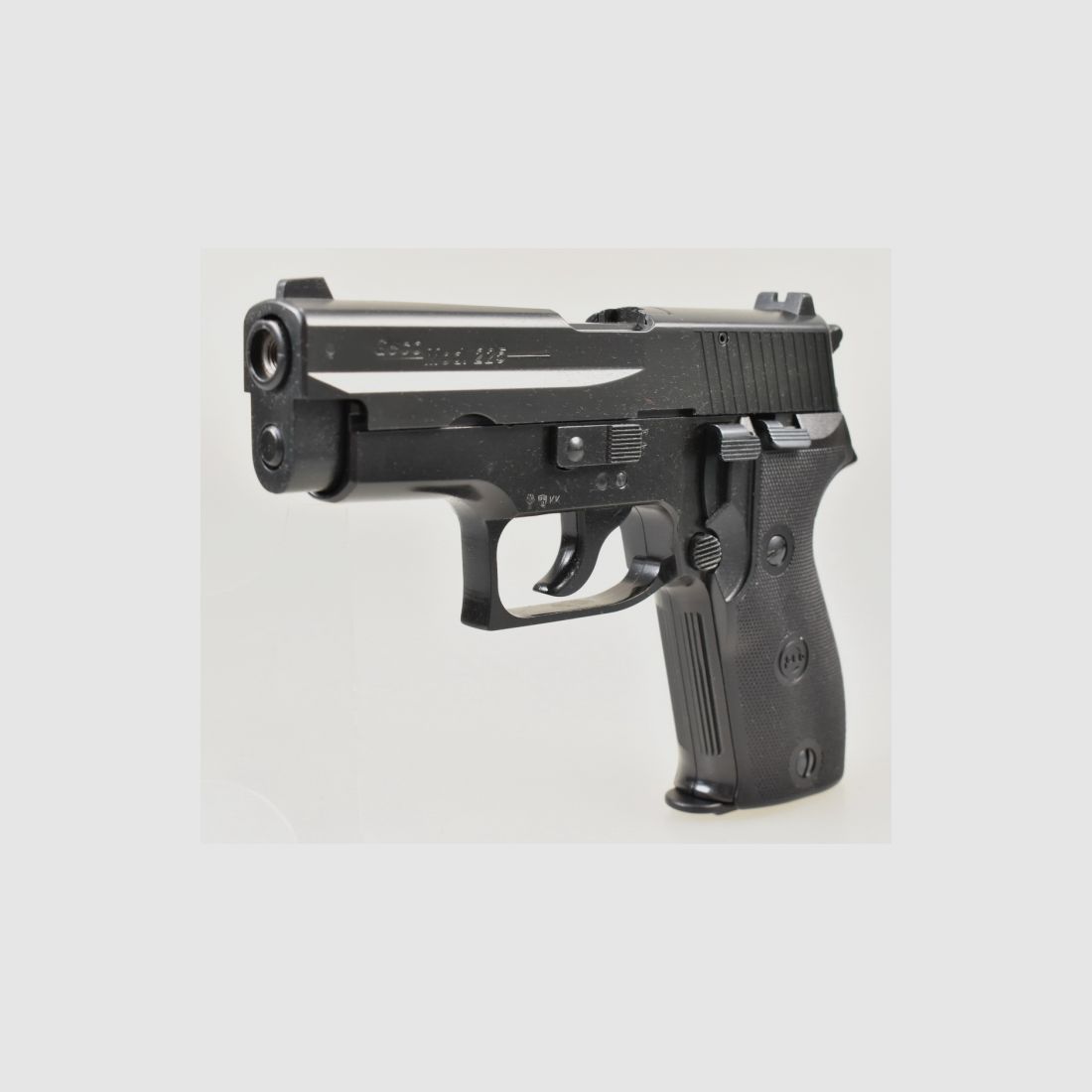 GECO Modell 225 Pistole im Kaliber 9mm PAK mit PTB Nr. 636