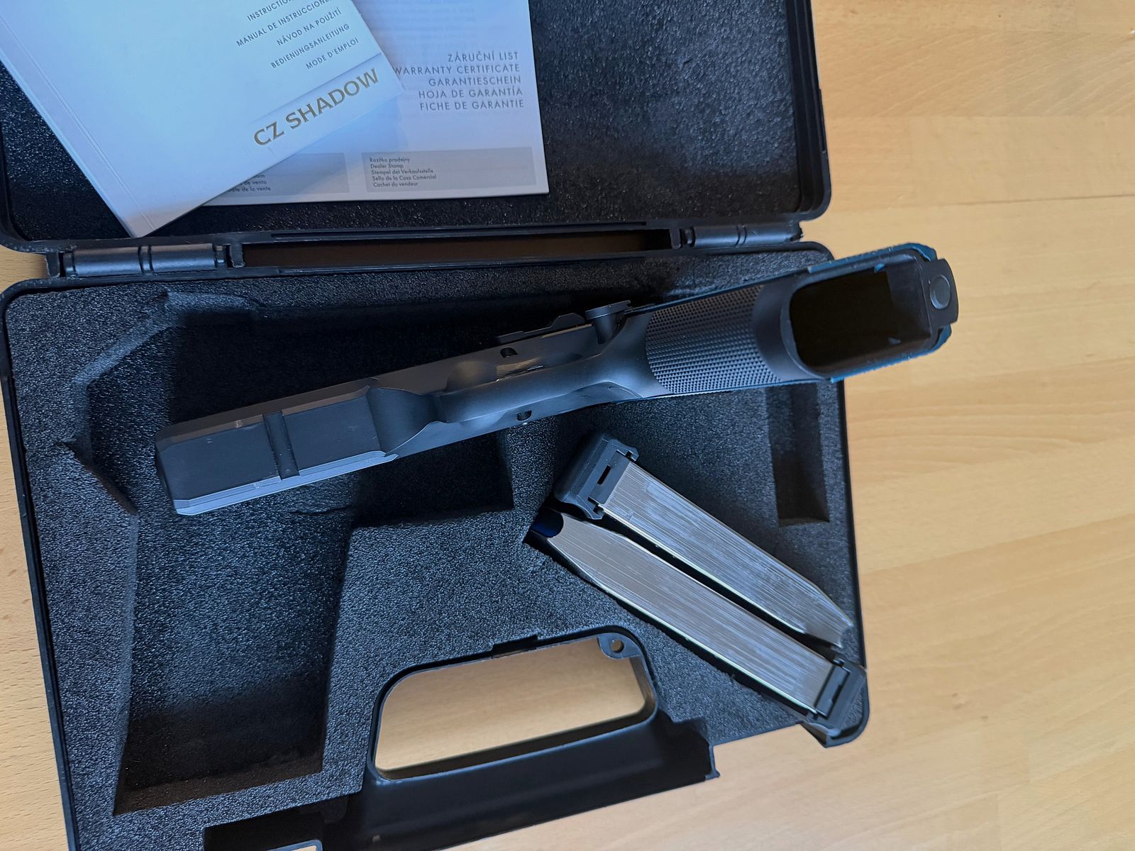 Pistolet CZ 75 SP-01 Shadow II Niebieski Shadow 2 9mm Luger