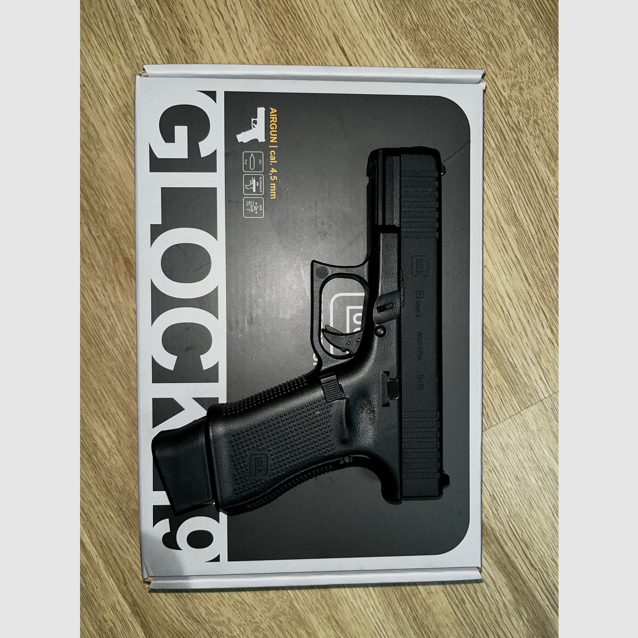 Glock 19 Gen 5 CO2 Luftpistole 4,5 BB