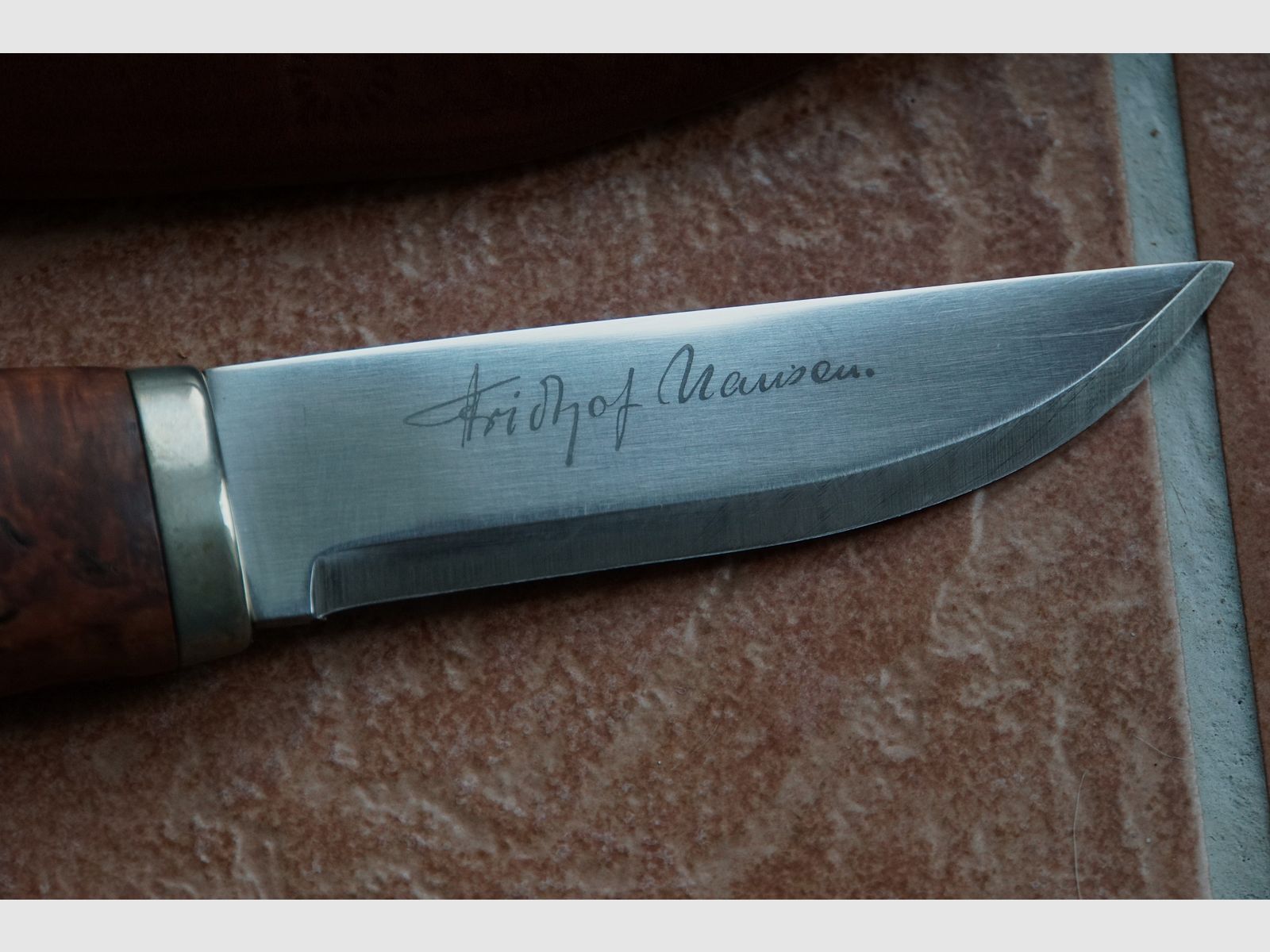 Various Brusletto knives from collection dissolution