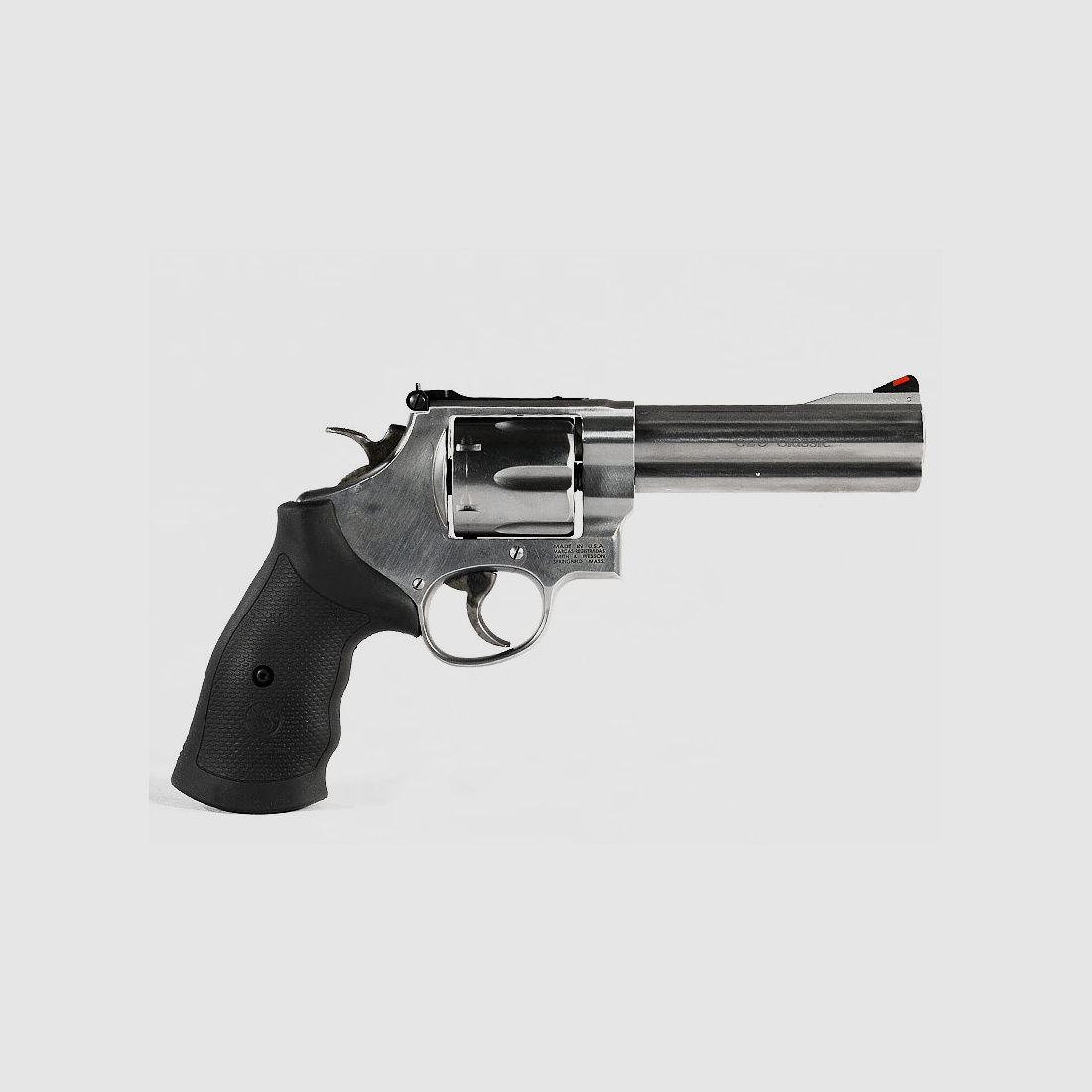 Smith & Wesson 629 Classic, 5" loop