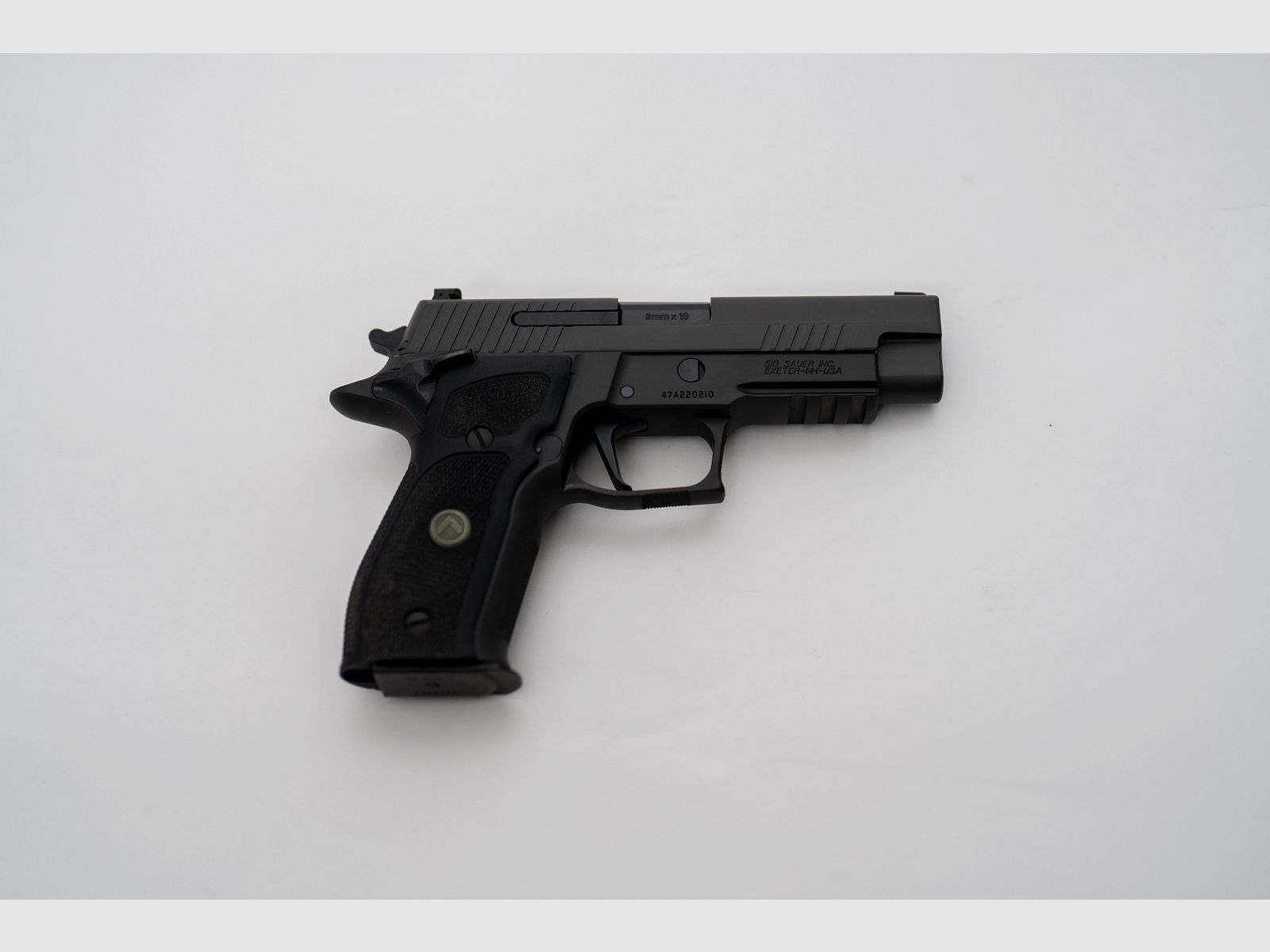 SIG P226 Legion – well maintained, including holster