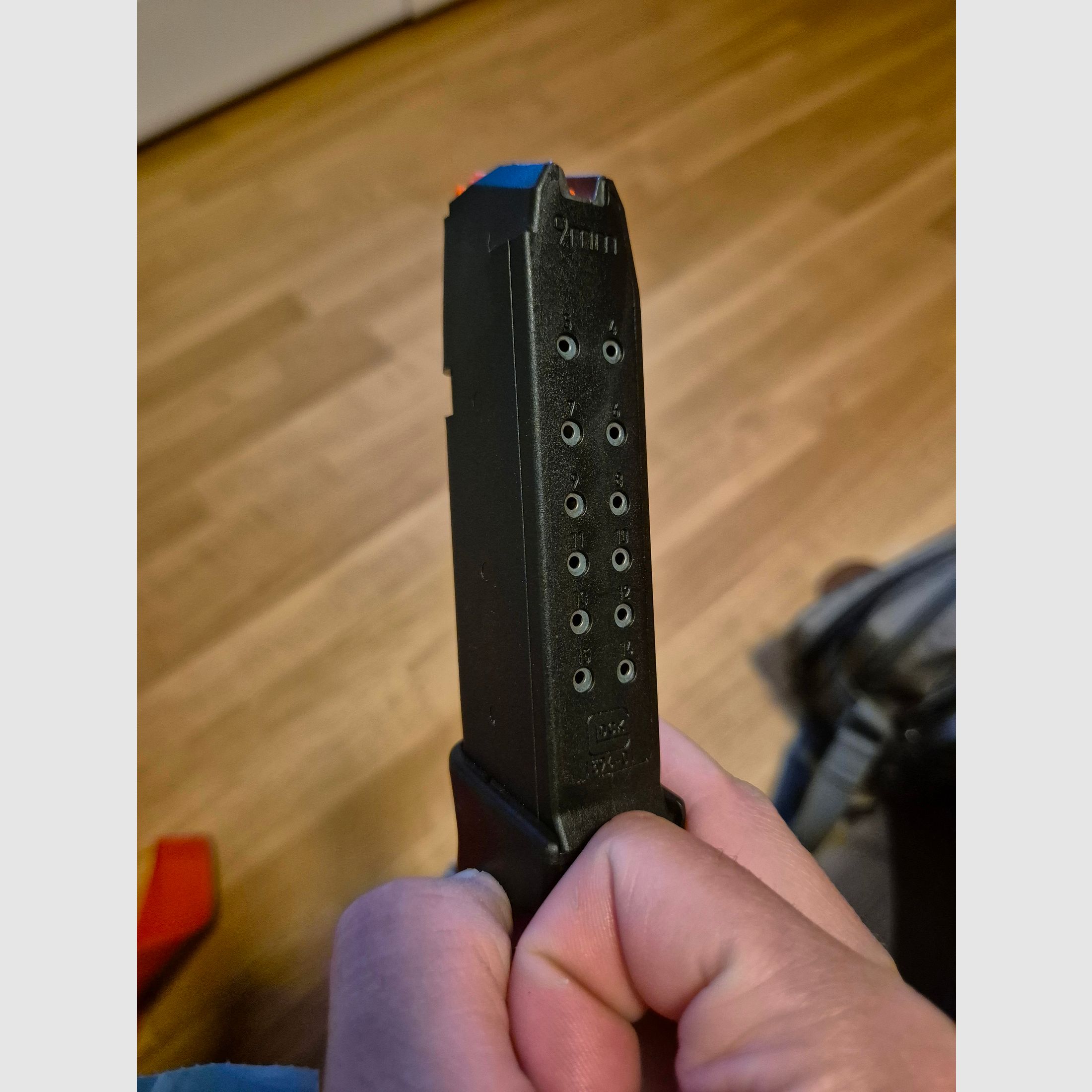 Glock 19 magazine – 15+2 rounds