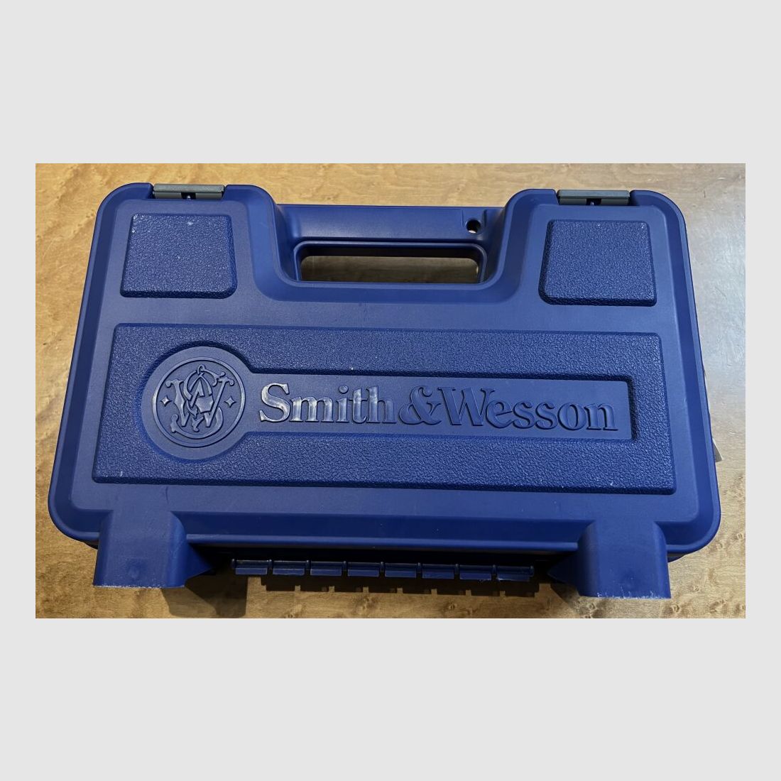 Smith and Wesson S&W 637-2 Airweight .38 Special +P Revolver