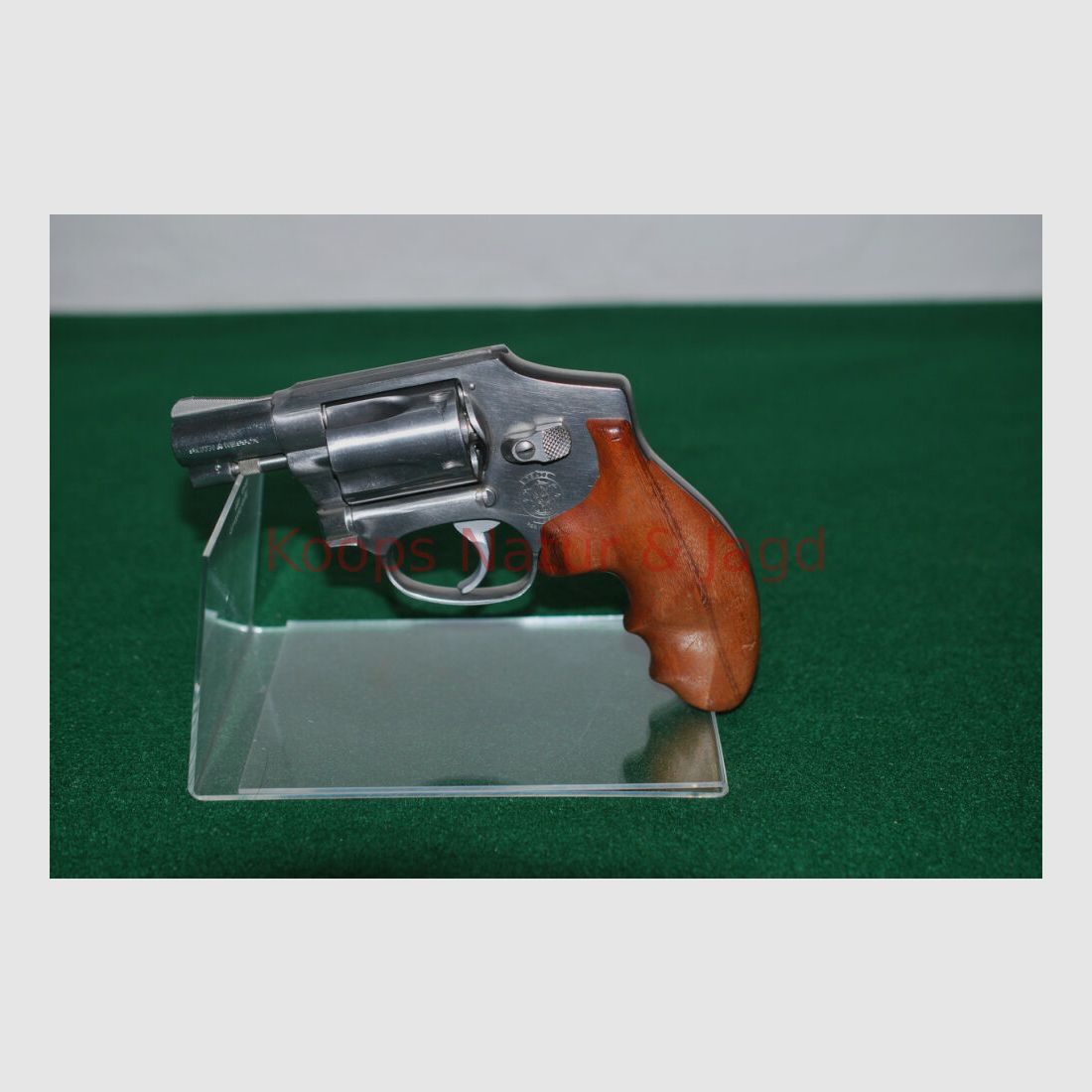 Smith & Wesson 640