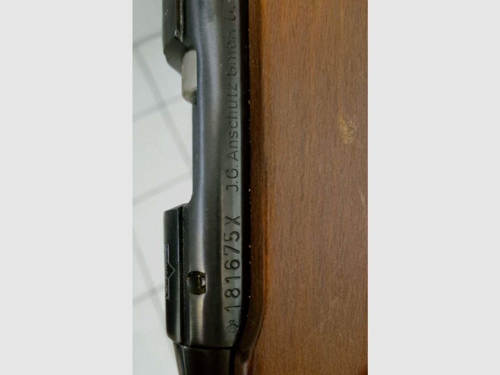 Anschütz KK Match 54 z numerem seryjnym X