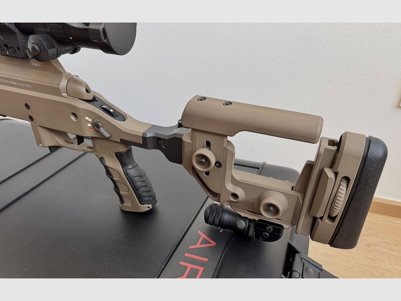 Exklusives Komplett-Setup – Steyr SSG M1 in .338 Lapua Mag. mit Wechsellauf 6.5 Creedmoor & Premium-Zubehör