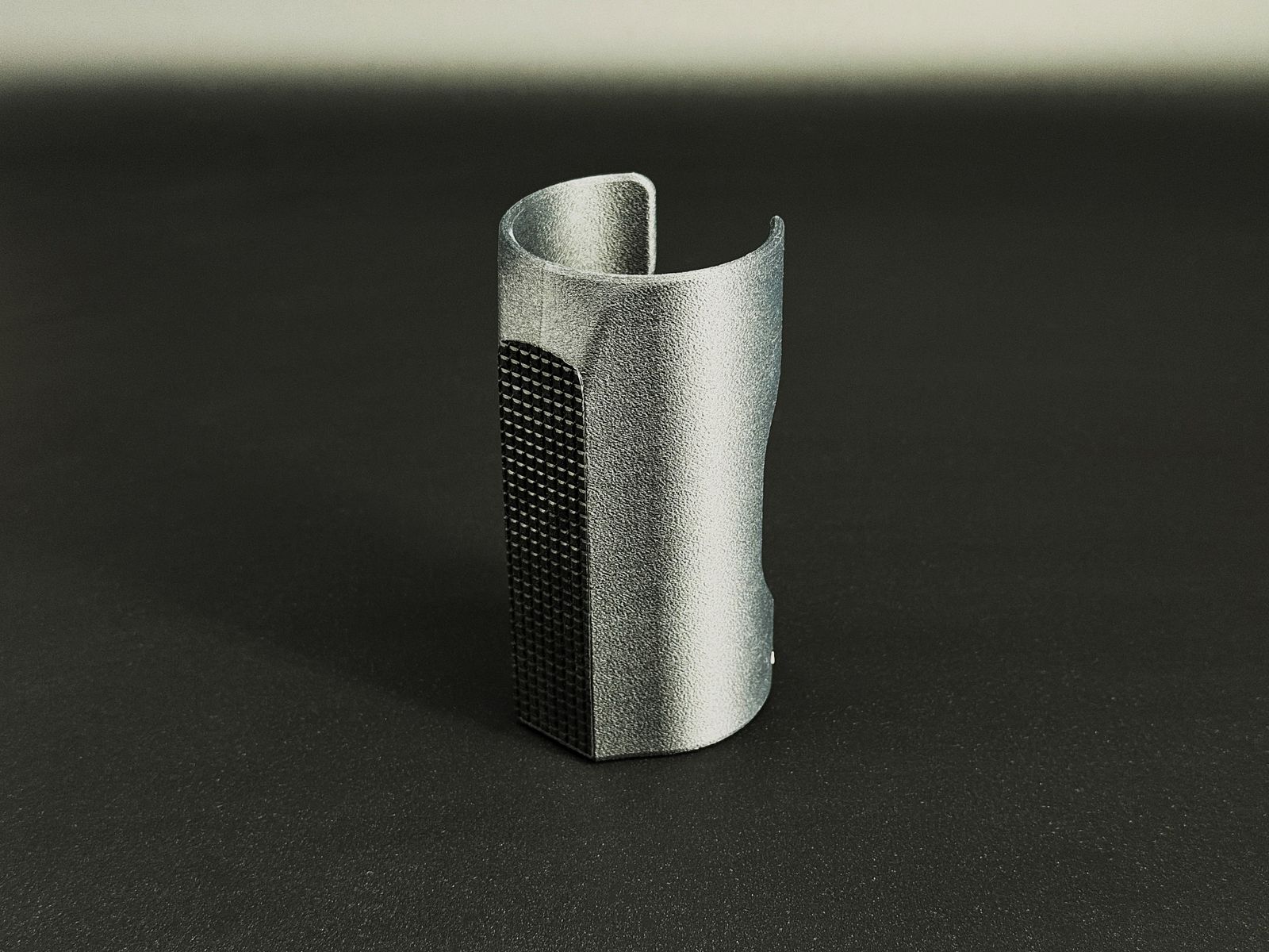 MC ONE – 55 mm Schalldämpferhalter –Suppressor holder – magnetisch für Waffentresor - 3D gedruckt