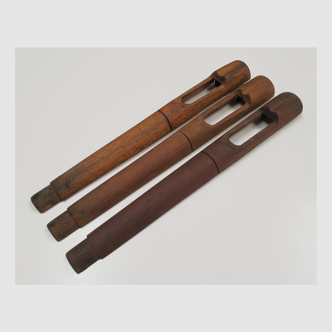Protezione per le mani / legno superiore per MAUSER Argentino 1909 carabina da cavalleria, protezione per le mani originale / legno superiore per MAUSER Argentino 1909 carabina da cavalleria, pezzi originali!