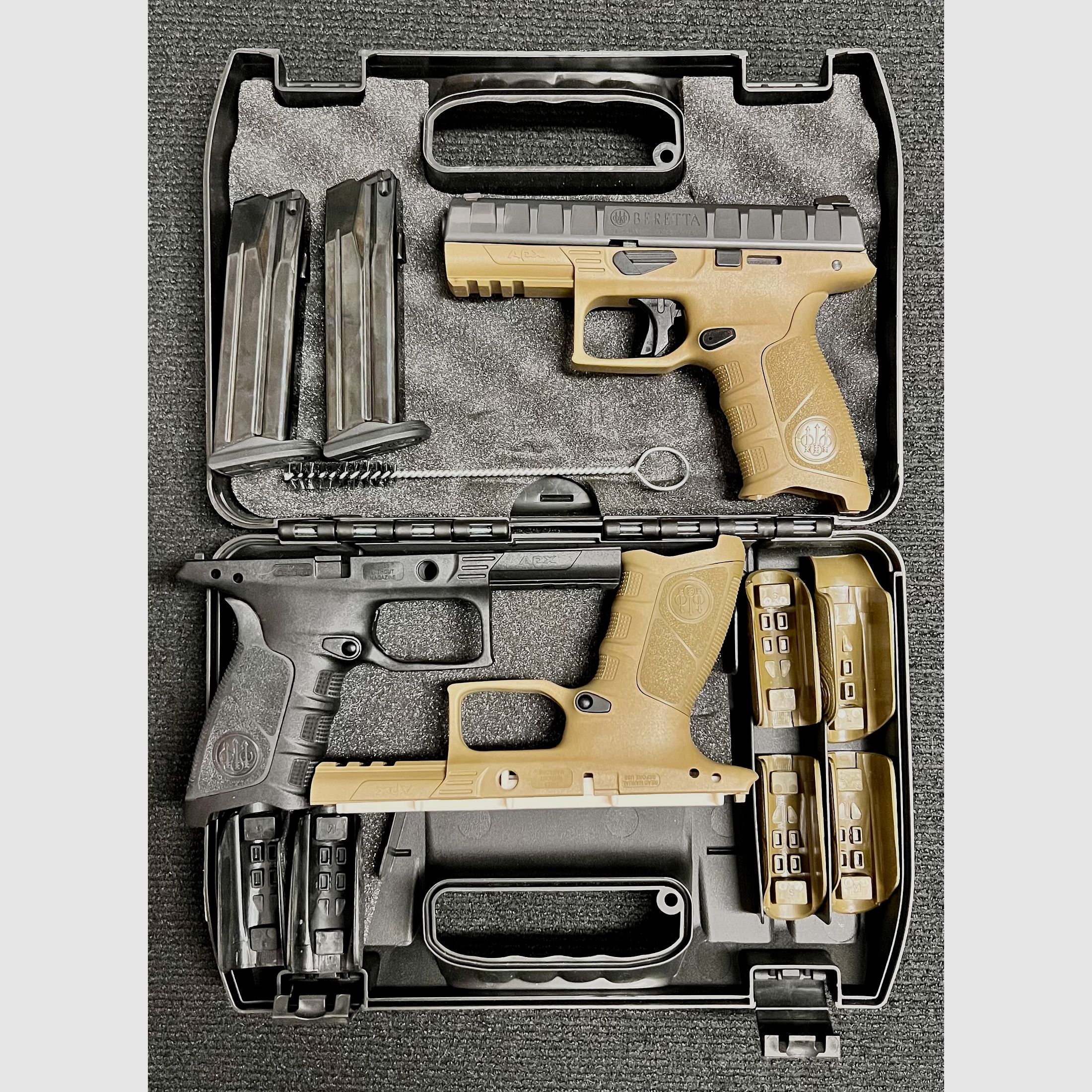 Beretta APX 9mm FDE - mit zusätzlichem Griffstück (3), Bild 1 von 3