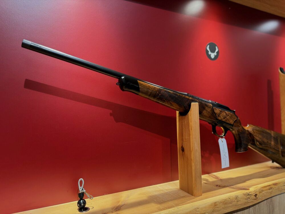 Blaser R8 Attache