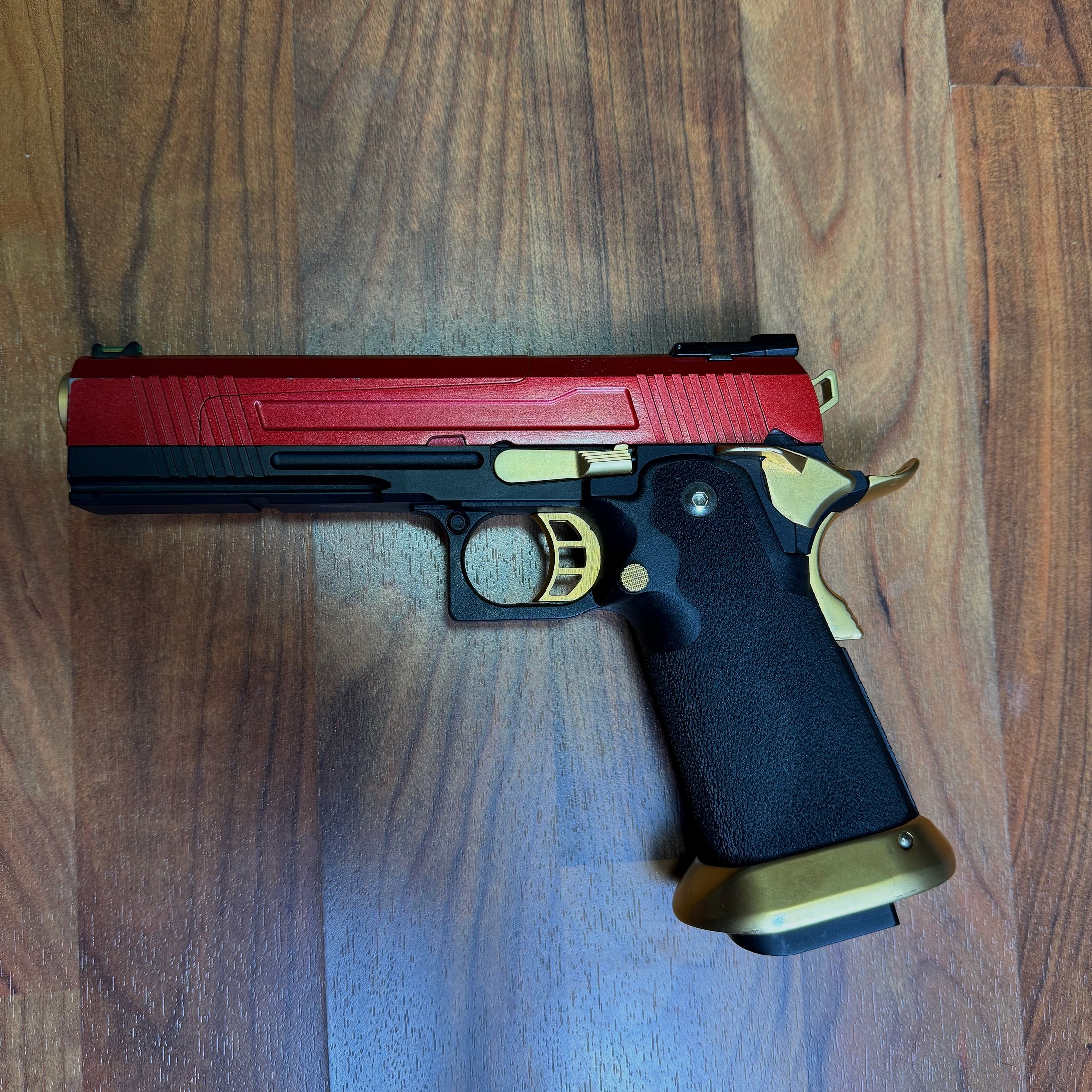Aw Custom HX 1004 Airsoft Pistole