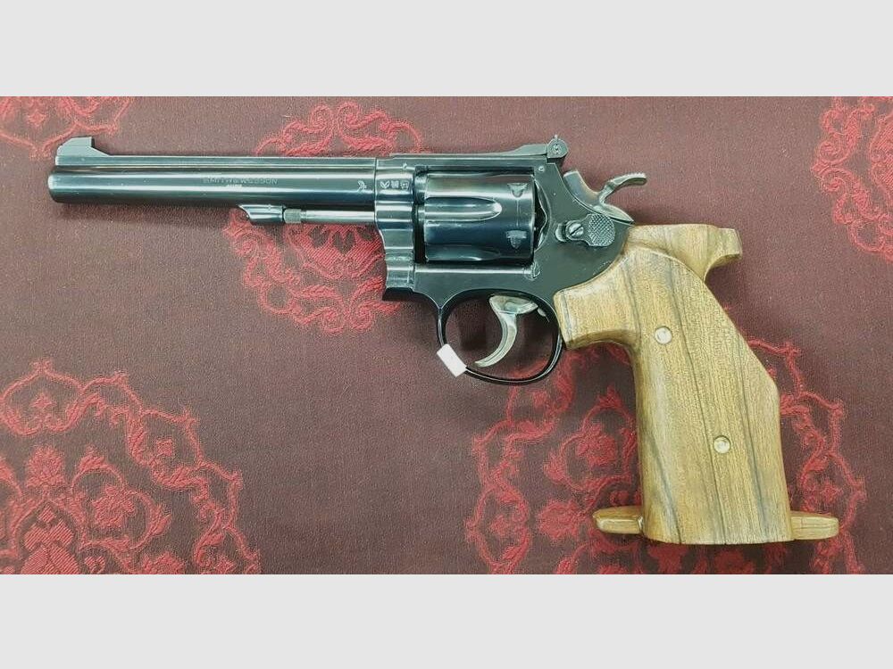 Smith & Wesson	 17-3