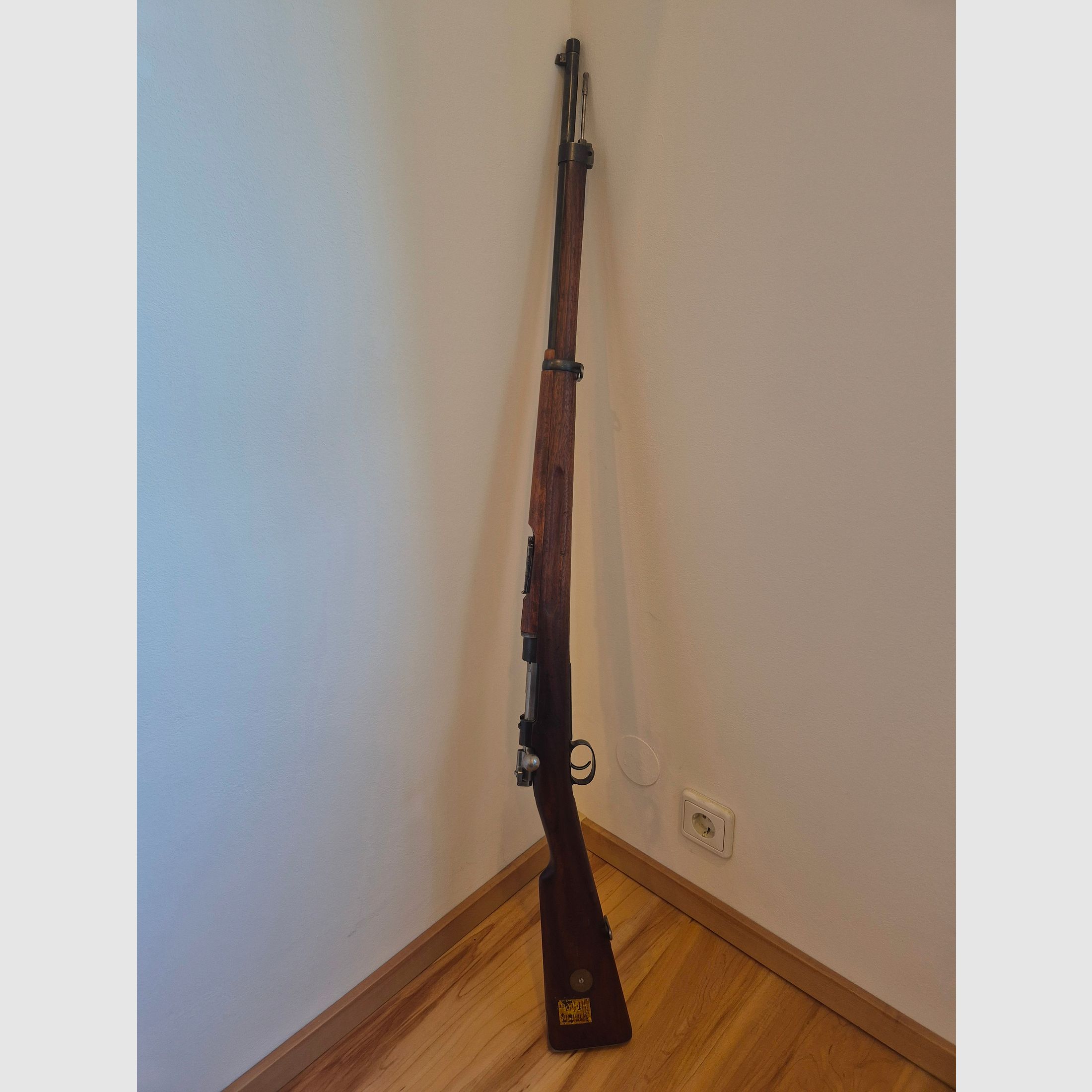 CARL GUSTAFS STADSGEVÄRSFAKTORI Rifle de repetición Schwedenmauser M96 Carl Gustafs 1915, calibre 6,5x55