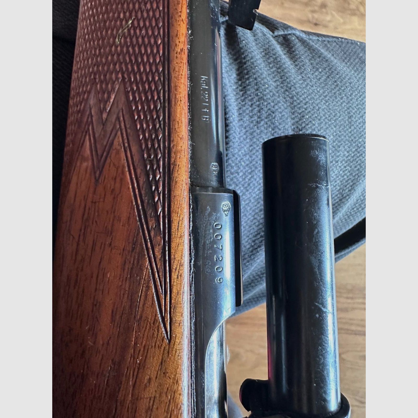 Walter KKJ Jagd-Kleinkaliber-Repetierer mit Zielfernrohr .22 lfB