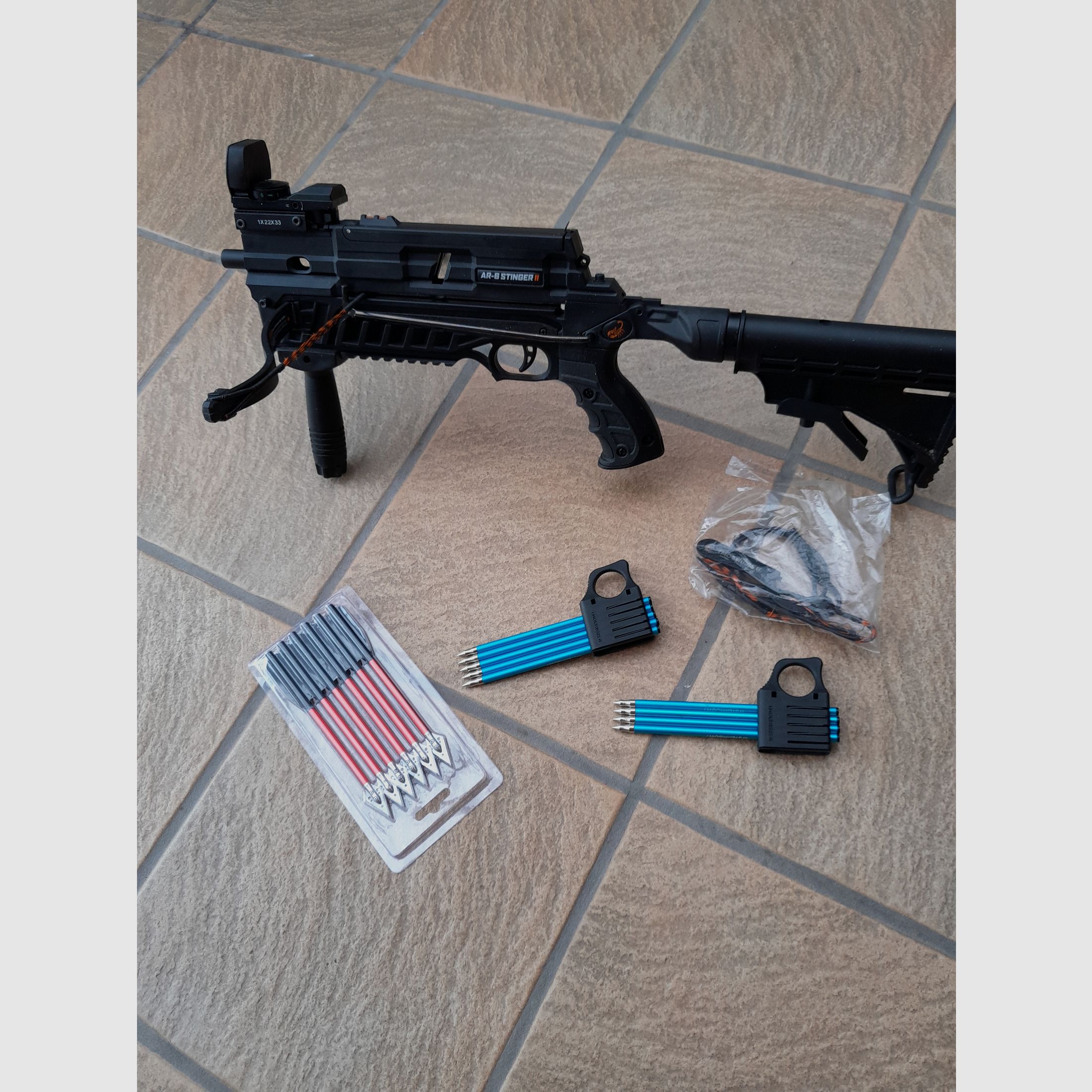 Stinger 2 ar6 Tactical Steambow