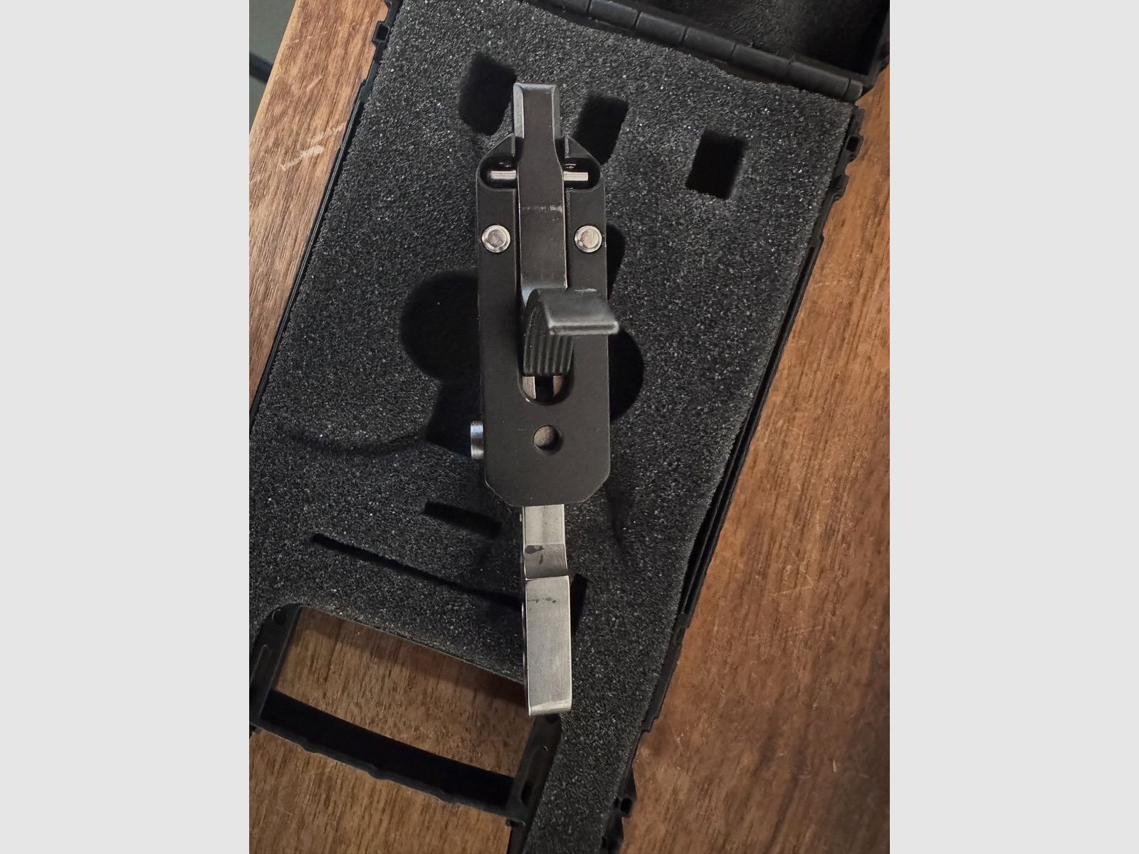 MAKtrigger DRS – Drop-In Sportabzug für AR-15 / AR-10, gebogen / curved