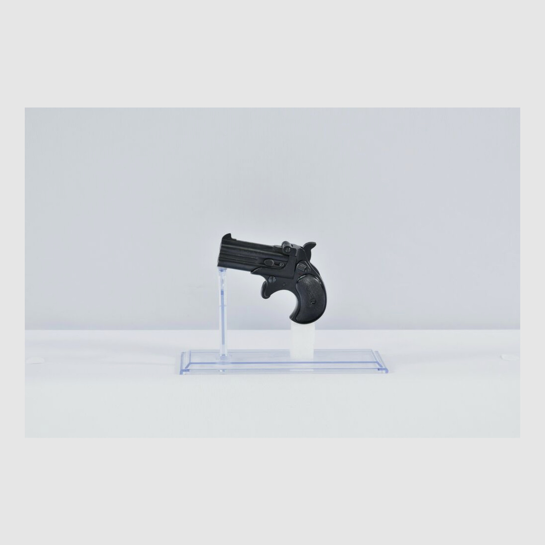 Derringer RG17