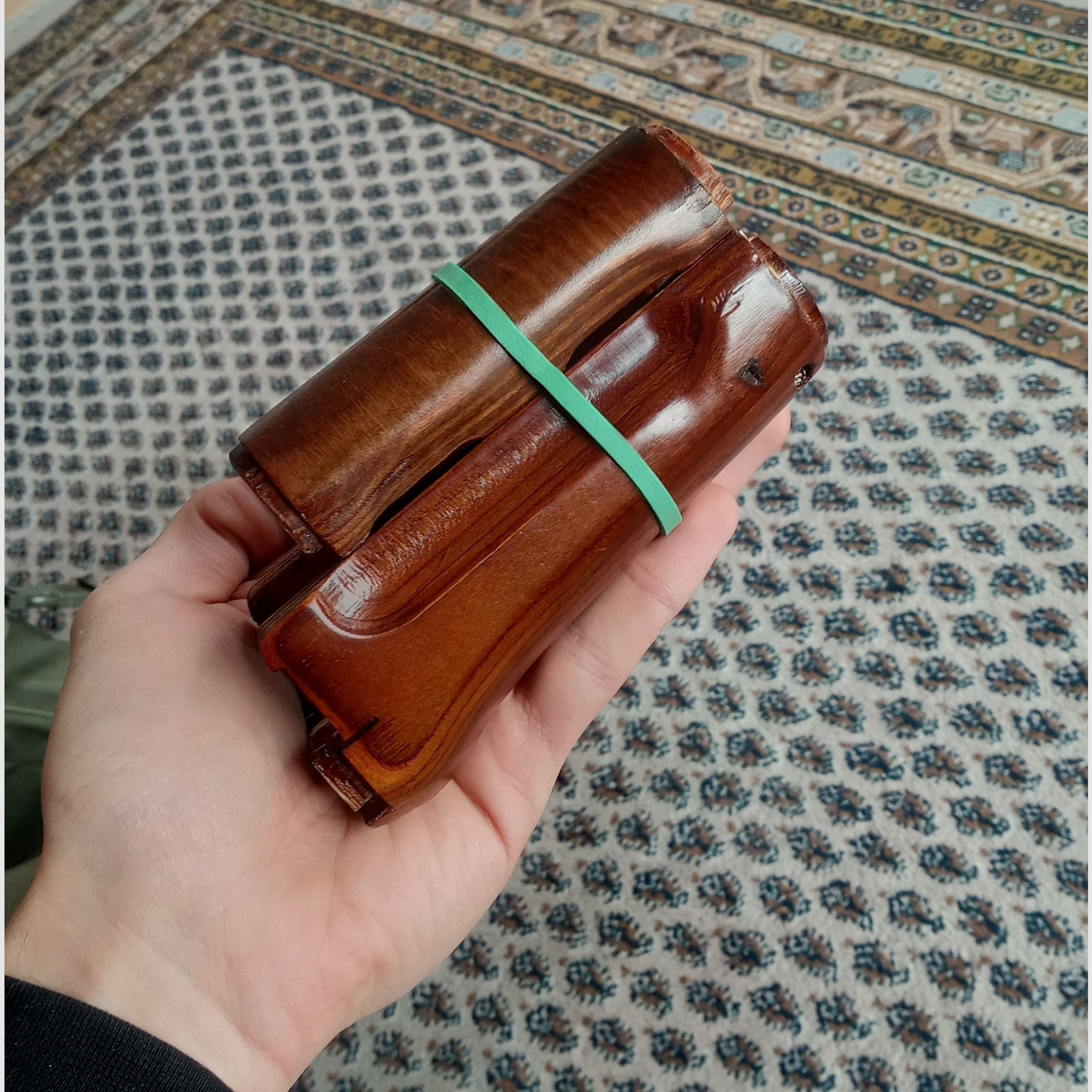 Russian AKS-74u / Krinkov wooden handguard with spring and spacer Tula approx. 1985 AKSU wooden handguard