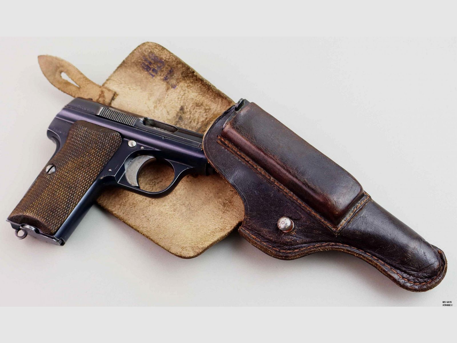 Astra Mod. 300 pistool kal. 7,65 mm Wehrmacht ser. nr. 596696, afbeelding 13 van 15
