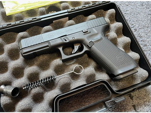 Glock Schreckschuss Pistole 17 Gen5 9mm PAK - Neuwertig
