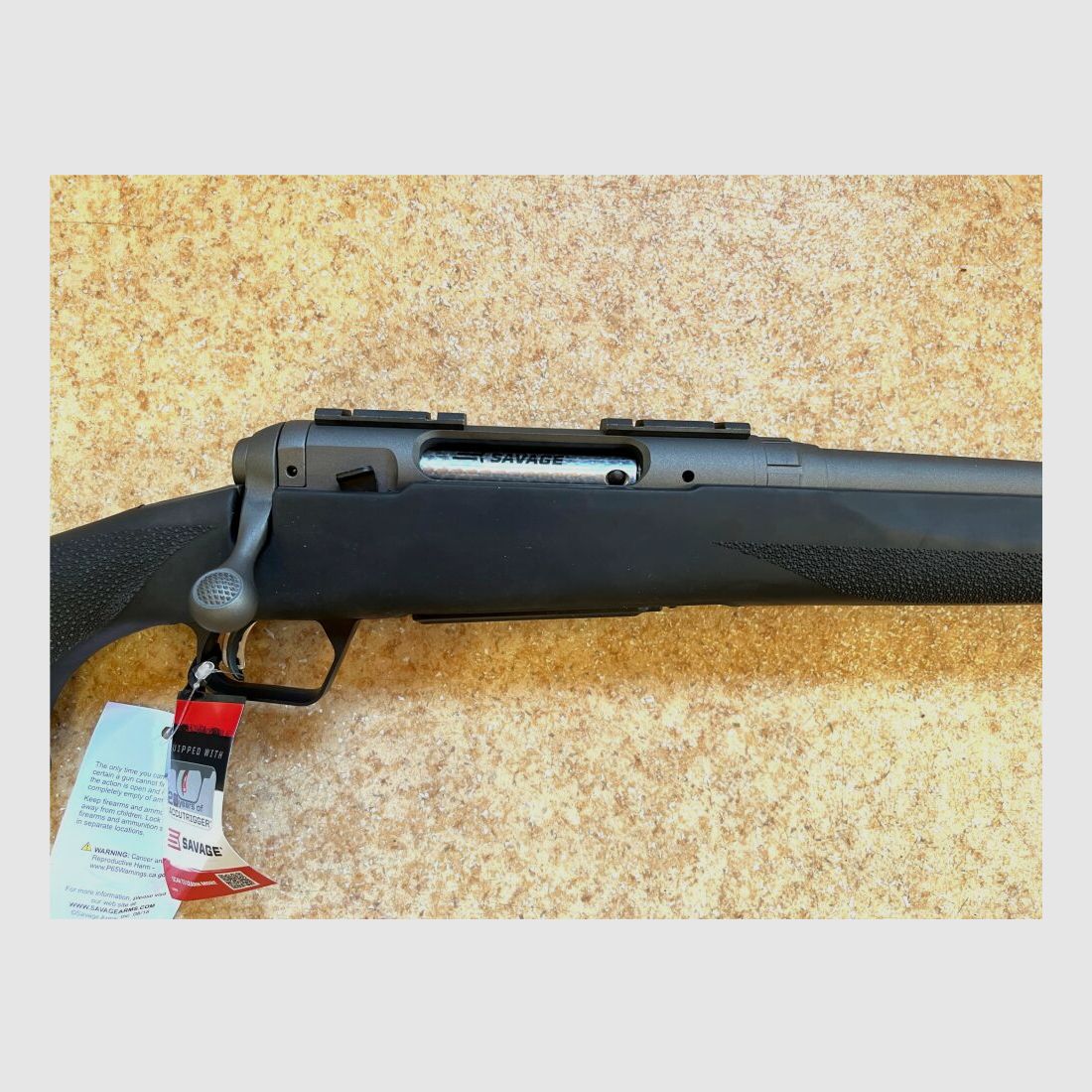 SAVAGE 110 Trail Hunter Lite