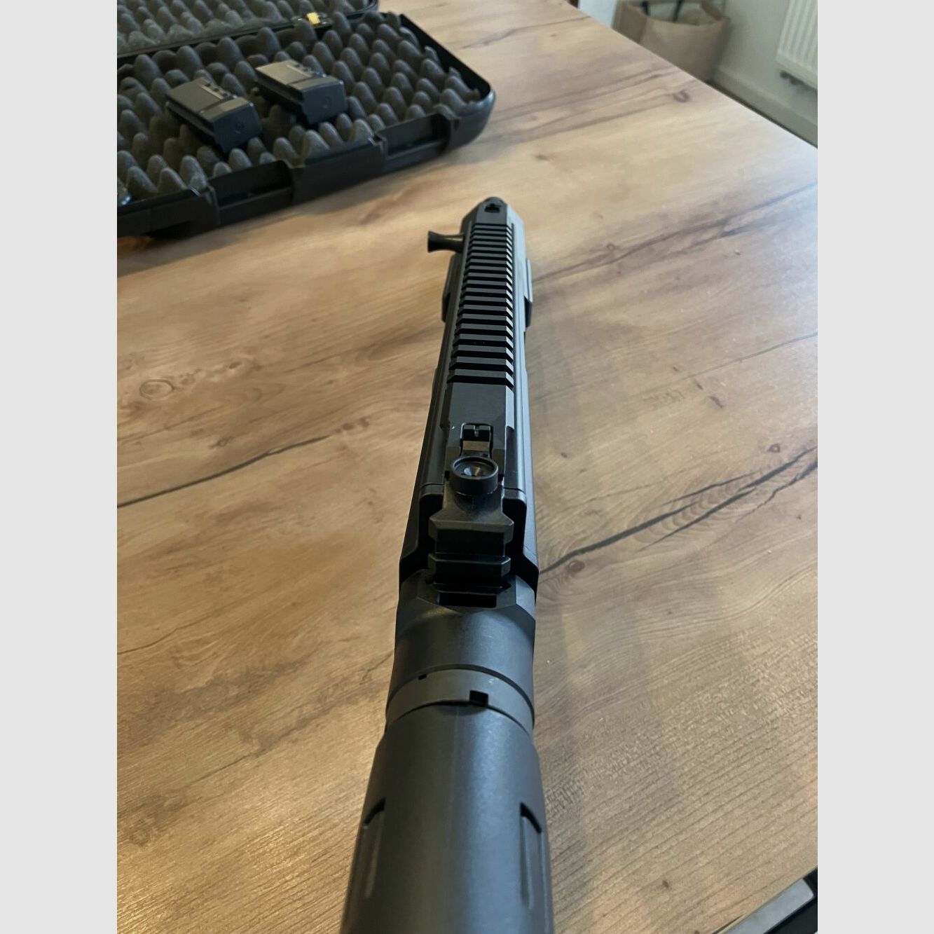 Grand Power Stribog RSR mit höhen- und seitenverstellbaren AR15 Schaft 9mmLuger