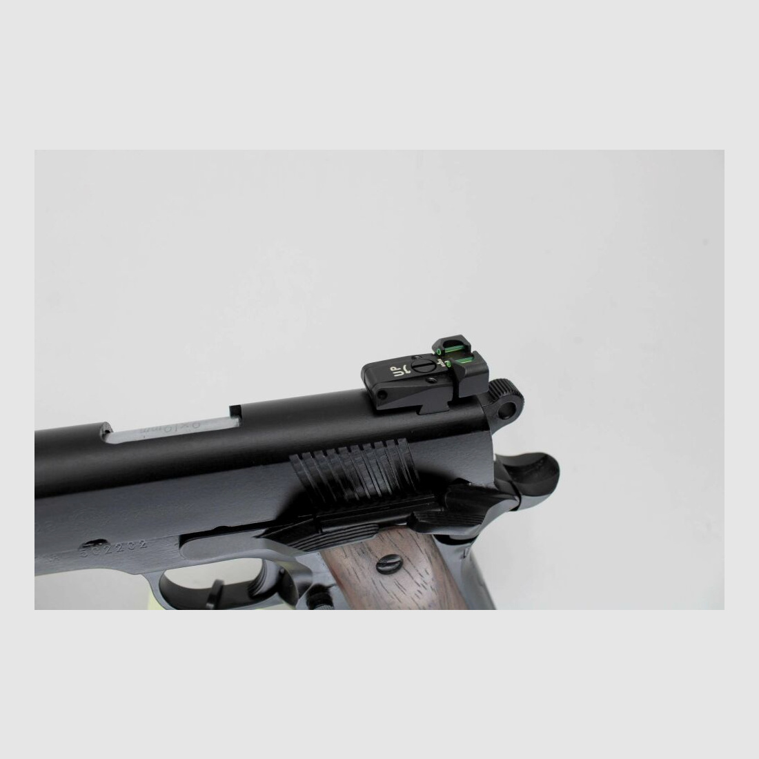 Pistole Norinco NP 28 mit LPA Visier 9mmLuger