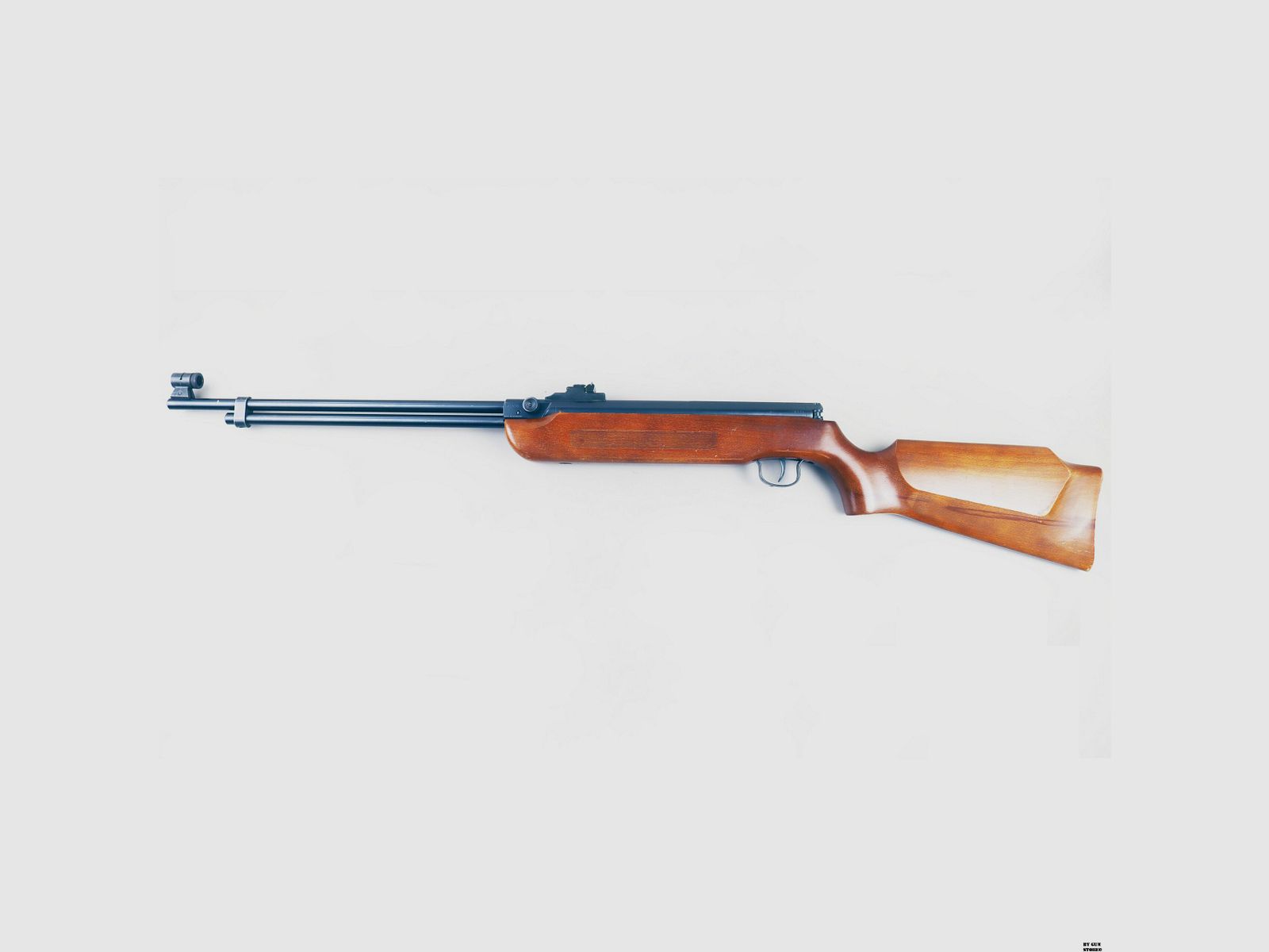 Carabina aria compressa Hammerli cal. 4.5 matr. 11825, immagine 1 di 9
