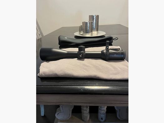 Swarovski Z8i 2.3-18x56 P con accessori