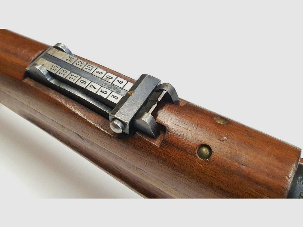 Fabbrica di armi Bern fucile a ripetizione Fabbrica di armi Bern Svizzero K11 Calibro 7,5x55 svizzero completo con numeri corrispondenti + baionetta