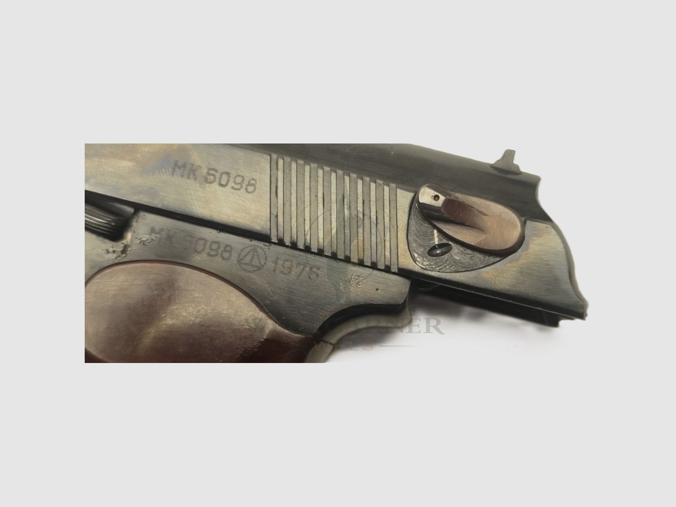 IZHEVSK Makarov 9mm / 2 Magazine / Holster, Bild 5 von 6