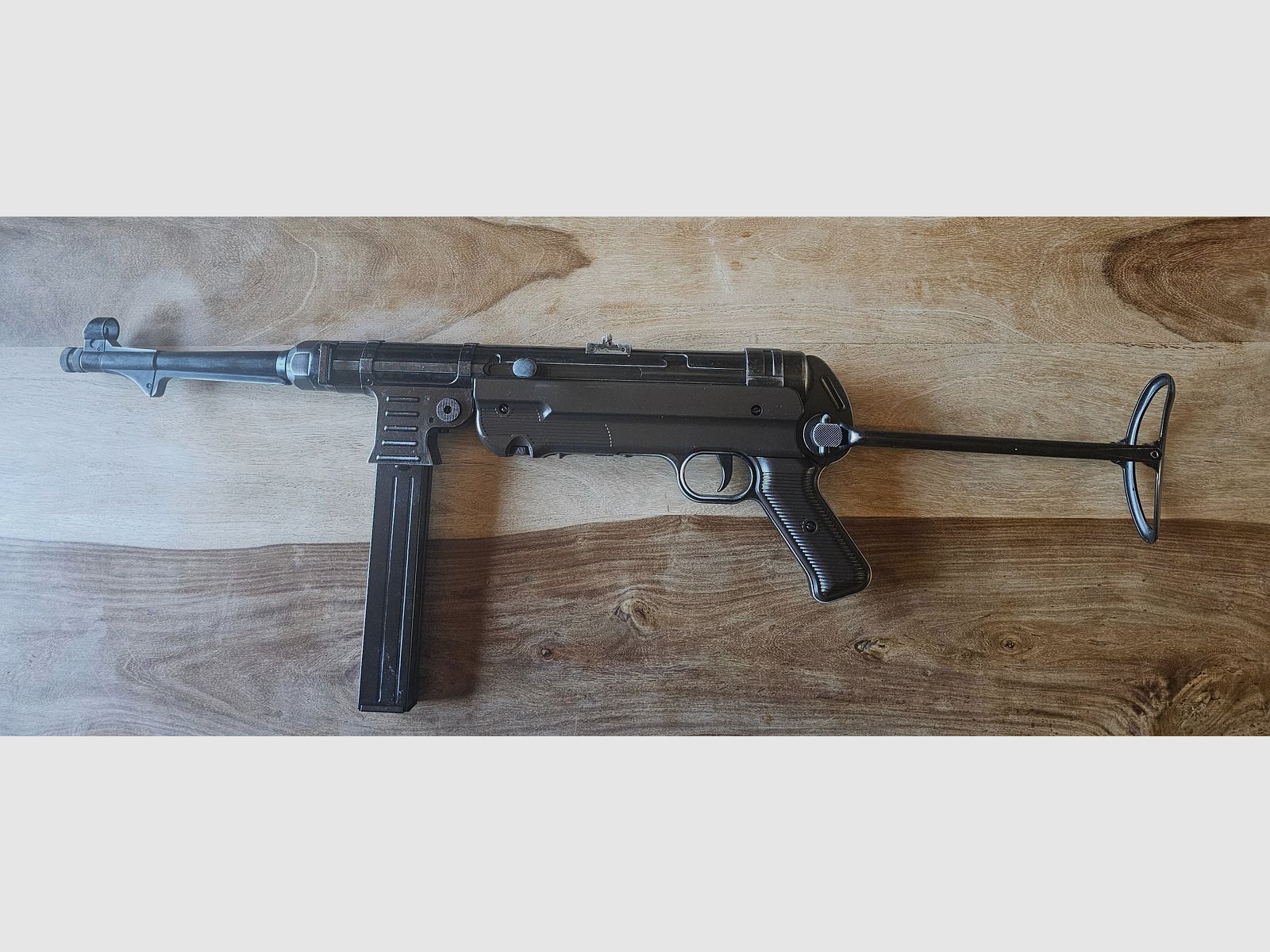 MP  40 German Legends CO2 Kal. 4,5 mm Stahl BB 