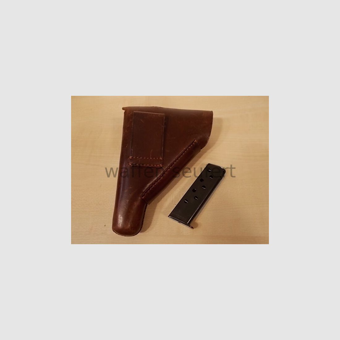Original Pistolentasche mit PP Manurhin Magazin 7,65