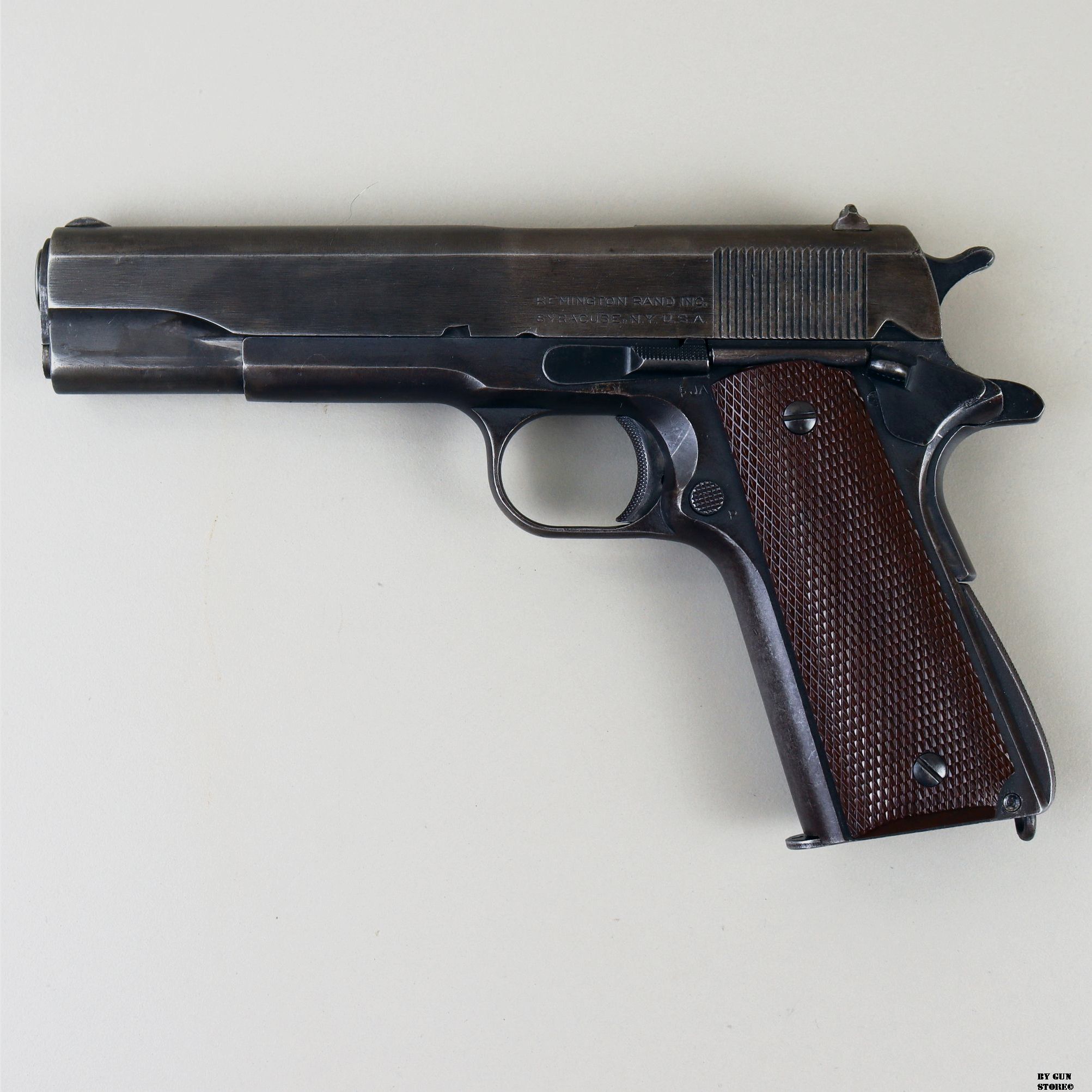 Pistole Remington Rand Inc. mod. 1911A1 Kal. 45 Acp Matr. 941809, Bild 1 von 16
