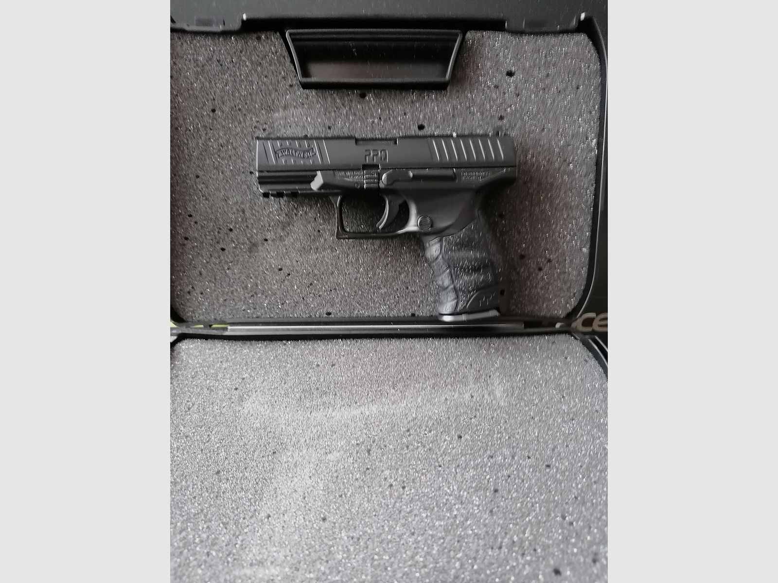 Miniature model Walther PPQ M2 - scale 1:2
